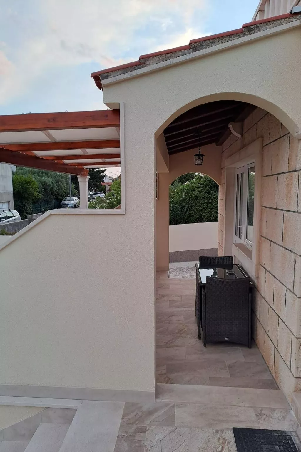 "Blue Apartment" am Strand