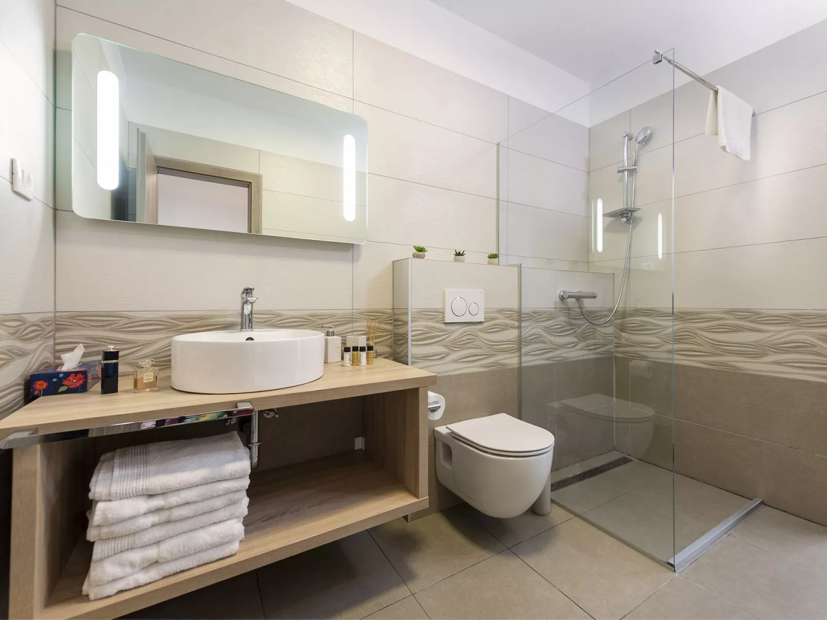 Villa "Lu-Ma" mit Blick auf das Wasser-Binnen