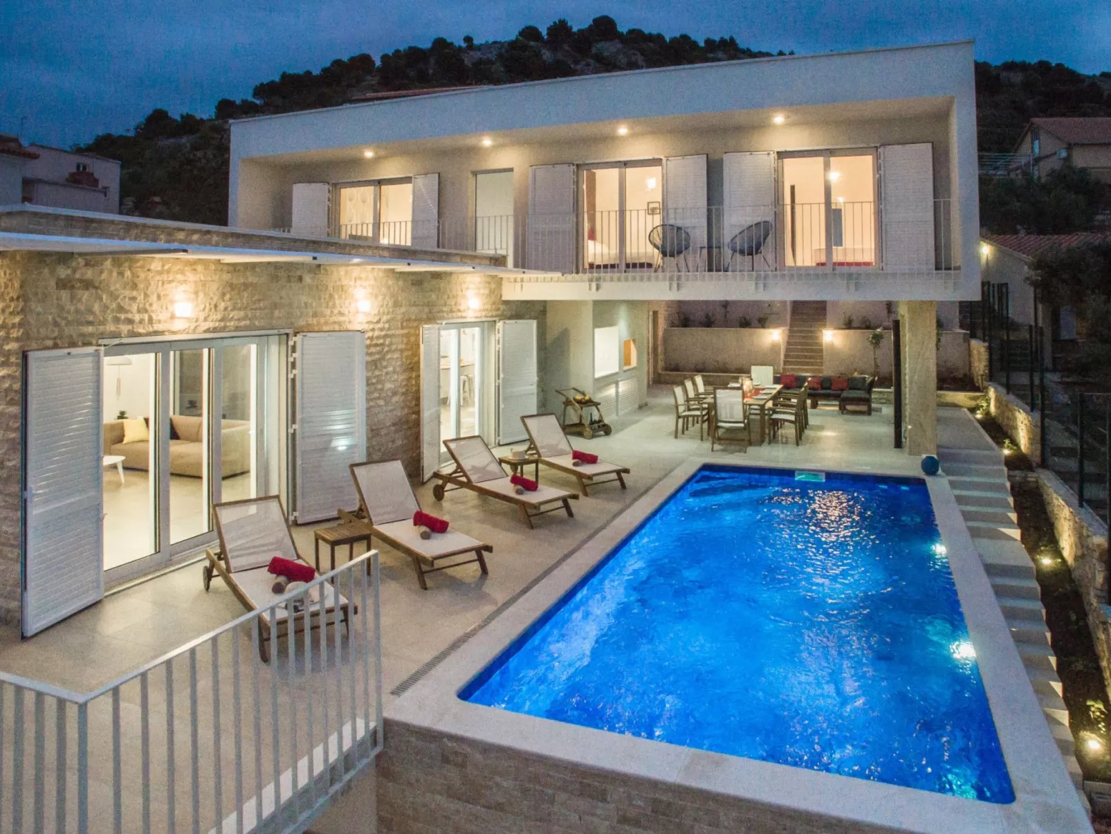 Am Strand "Villa Lori"