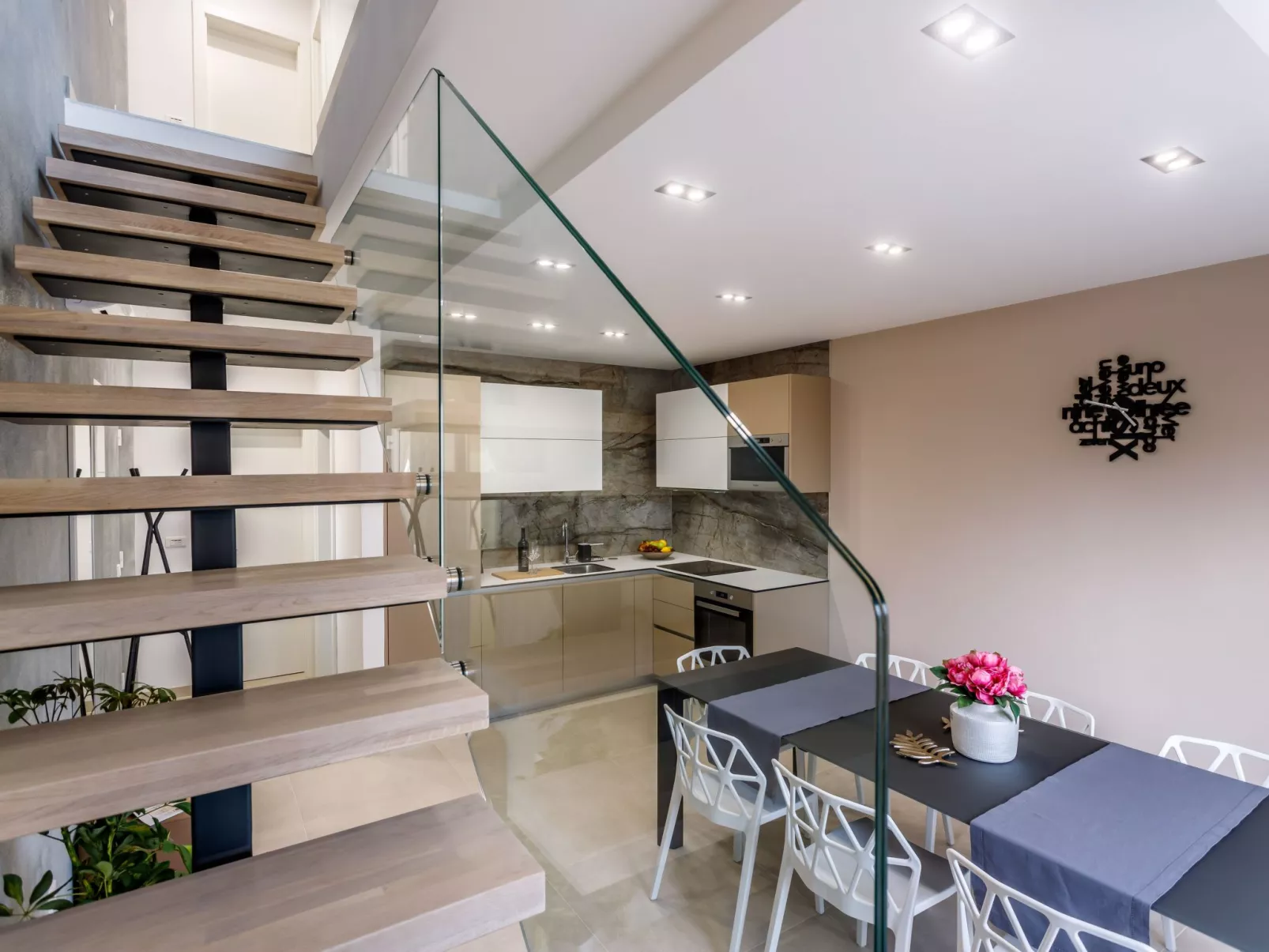 "Villa Tango2" mit Blick auf das Wasser-Binnen