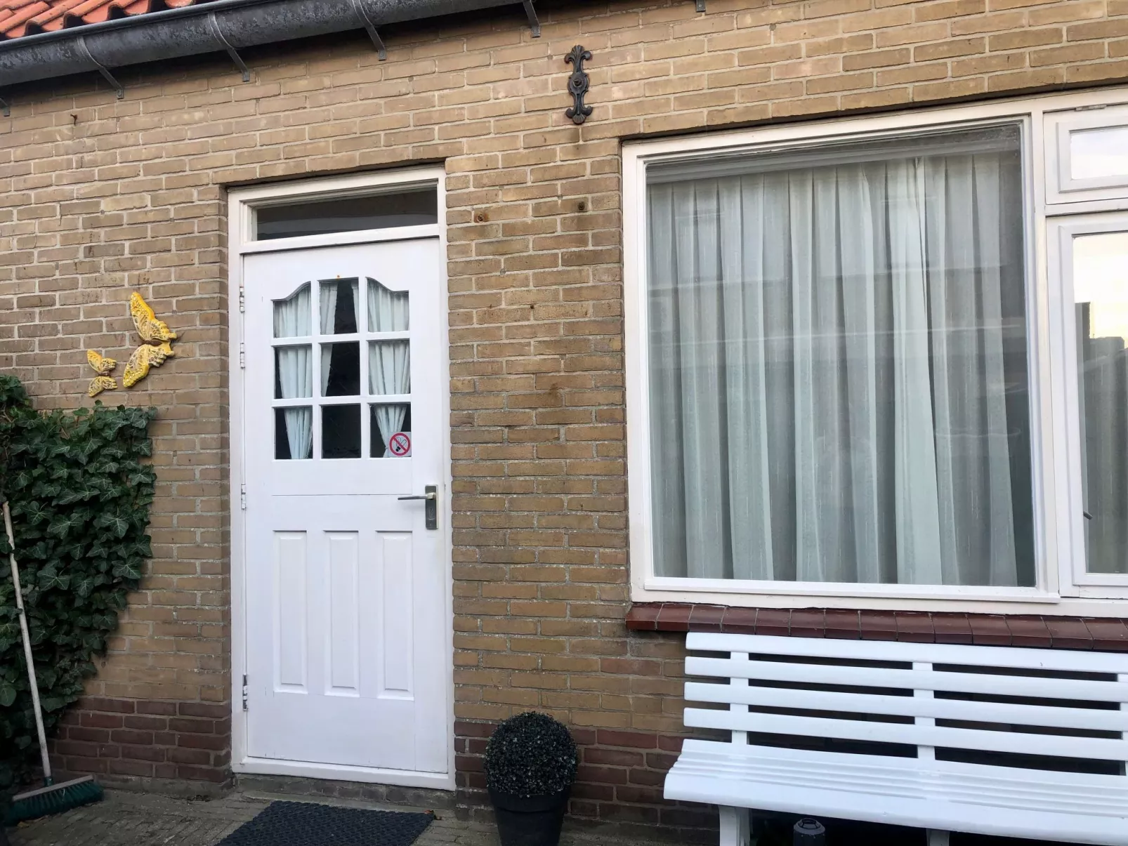 Mit privatem Garten und Terrasse