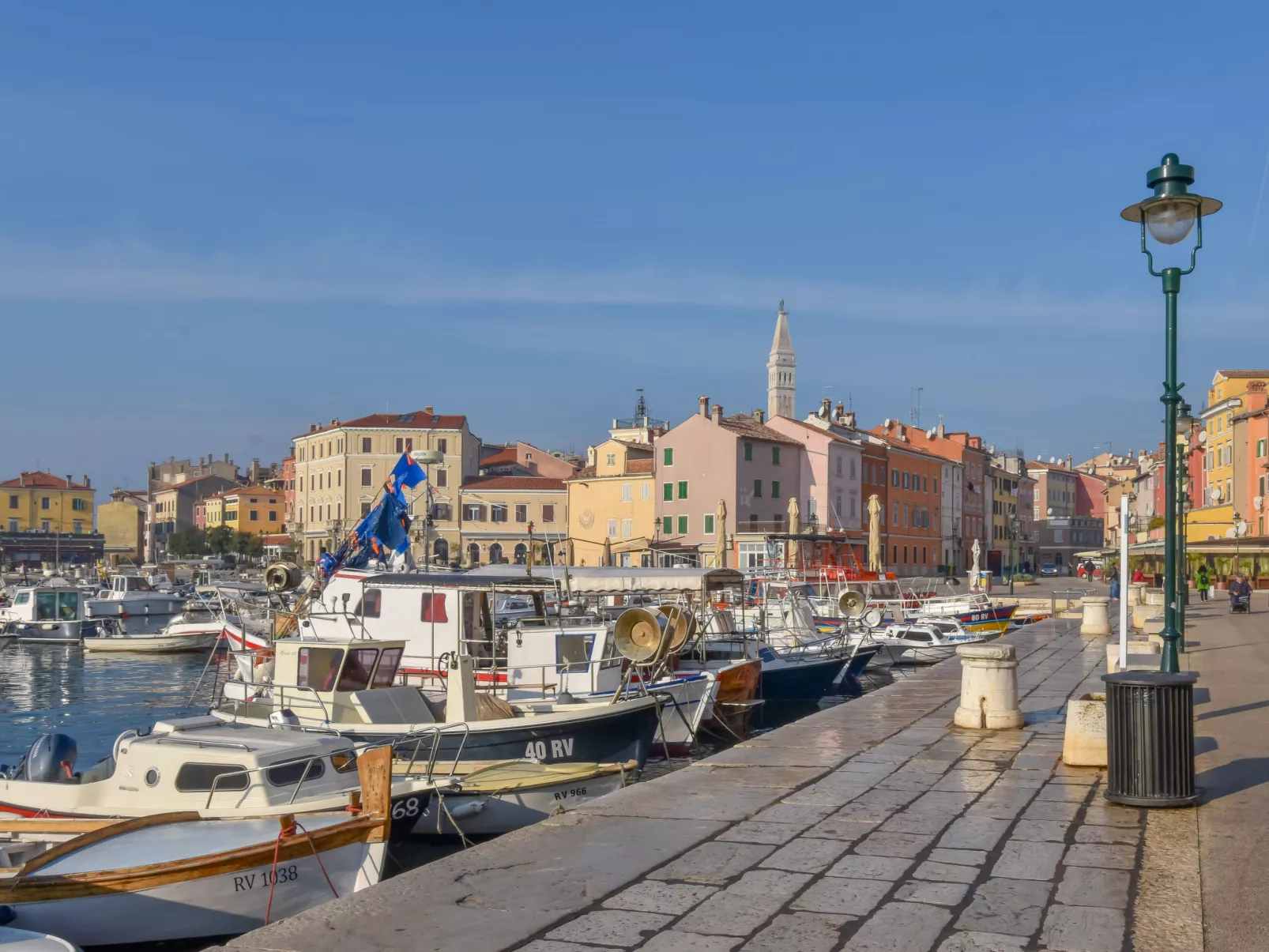 In Rovinj mit privatem Parkplatz-Omgeving