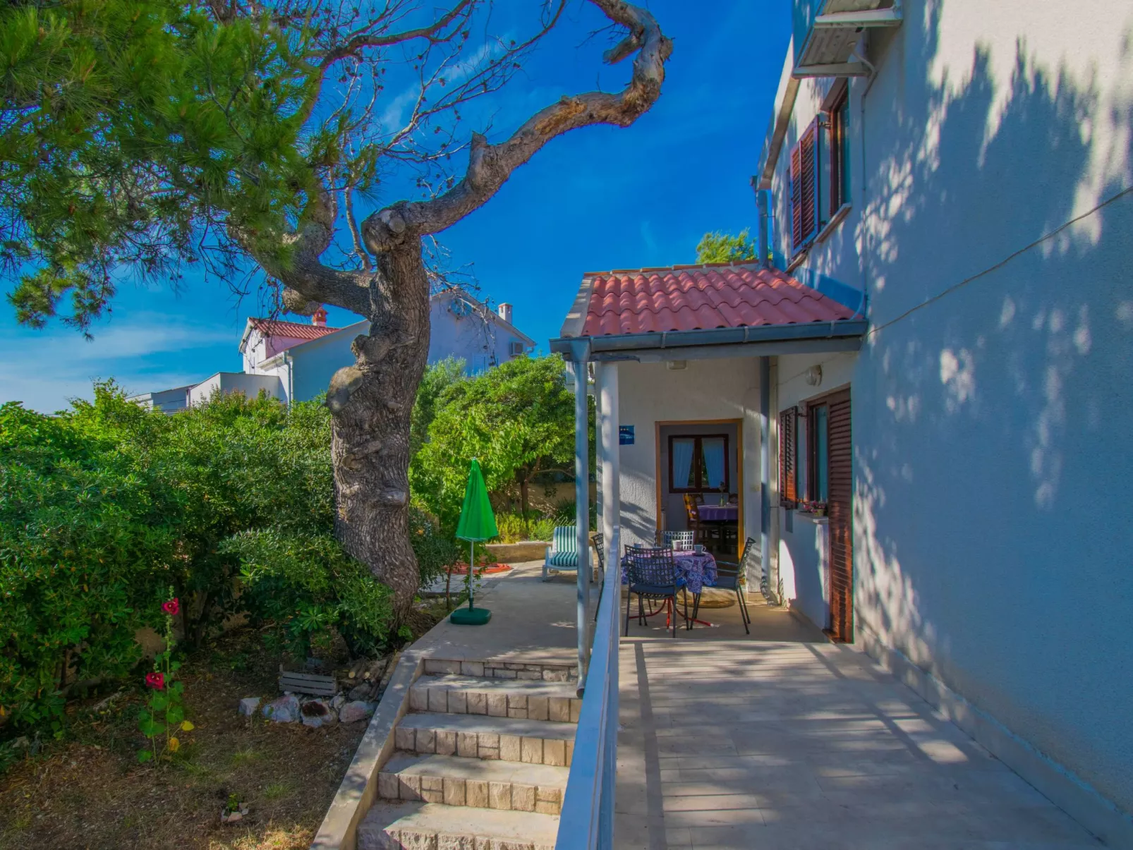 Wohnung "Rino" mit Blick auf das Wasser-Buiten