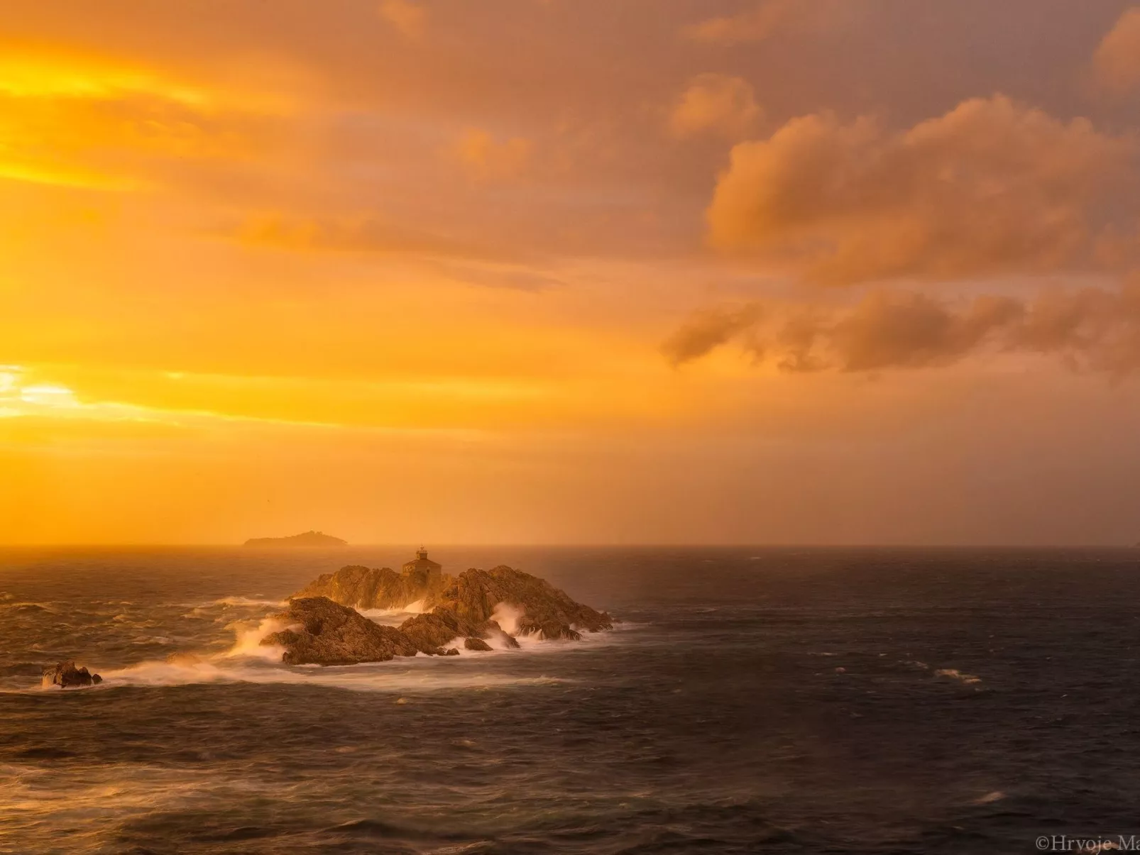 Großes Ferienhaus mit Terrasse und Garten-Image-tags.info