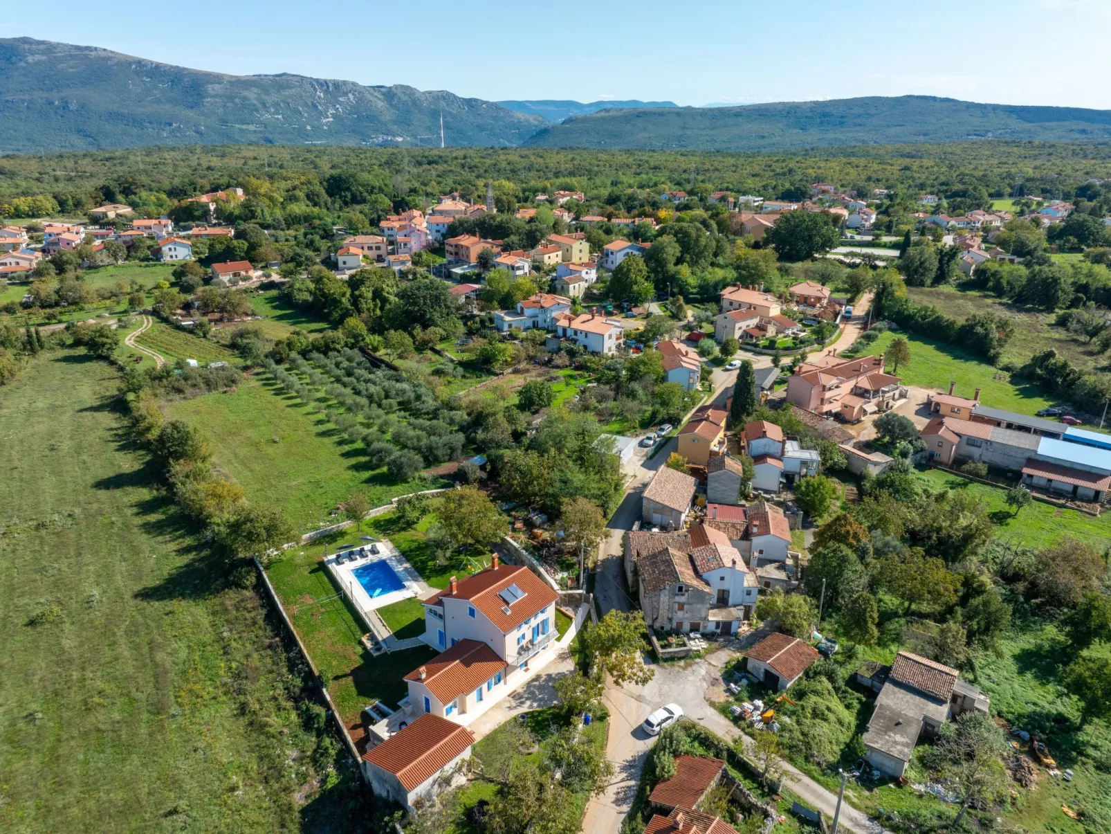 Villa "Francesca" mit Garten, Grill und Pool-Buiten