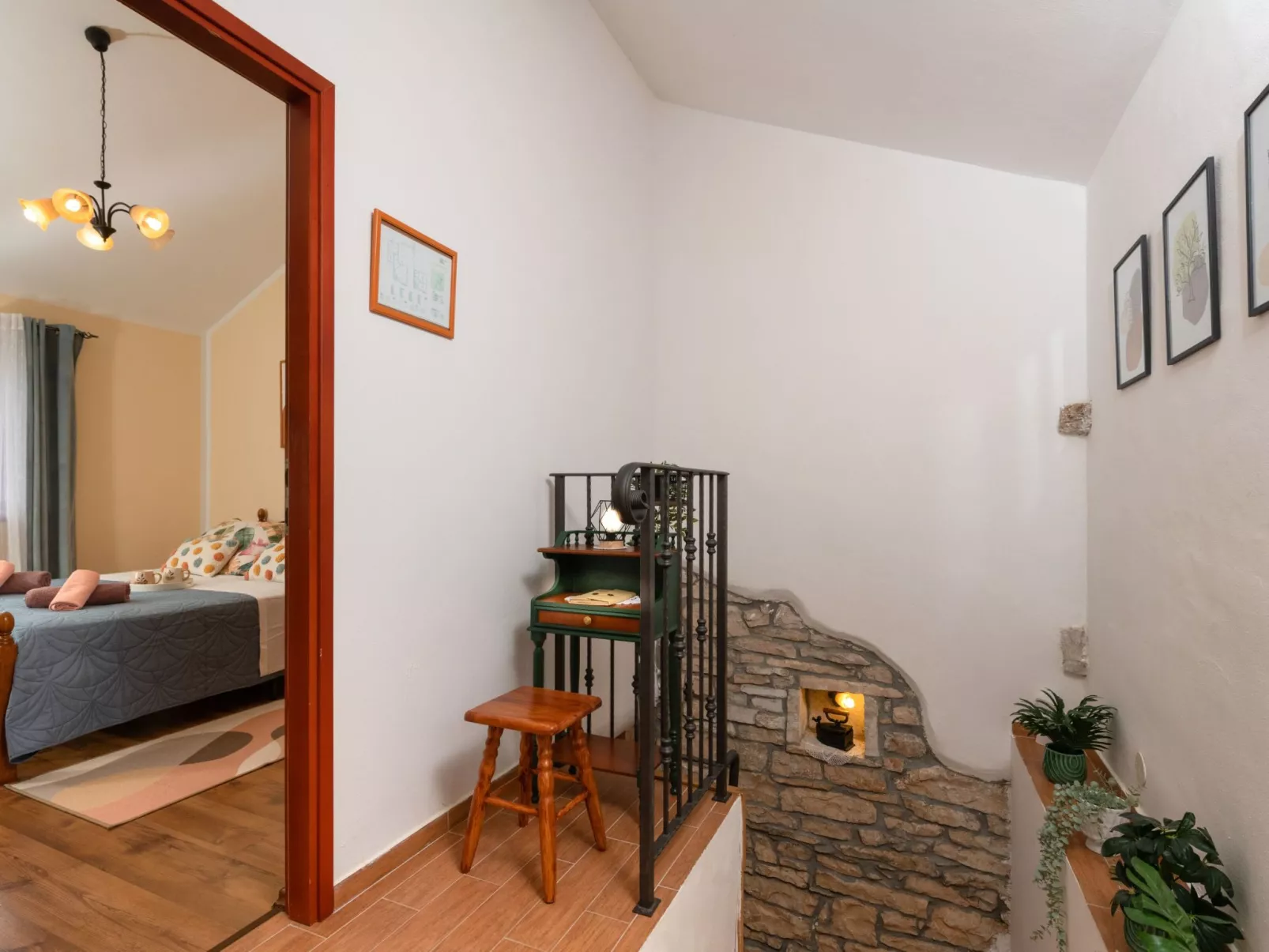 Villa mit privatem Pool und großem Garten-Binnen