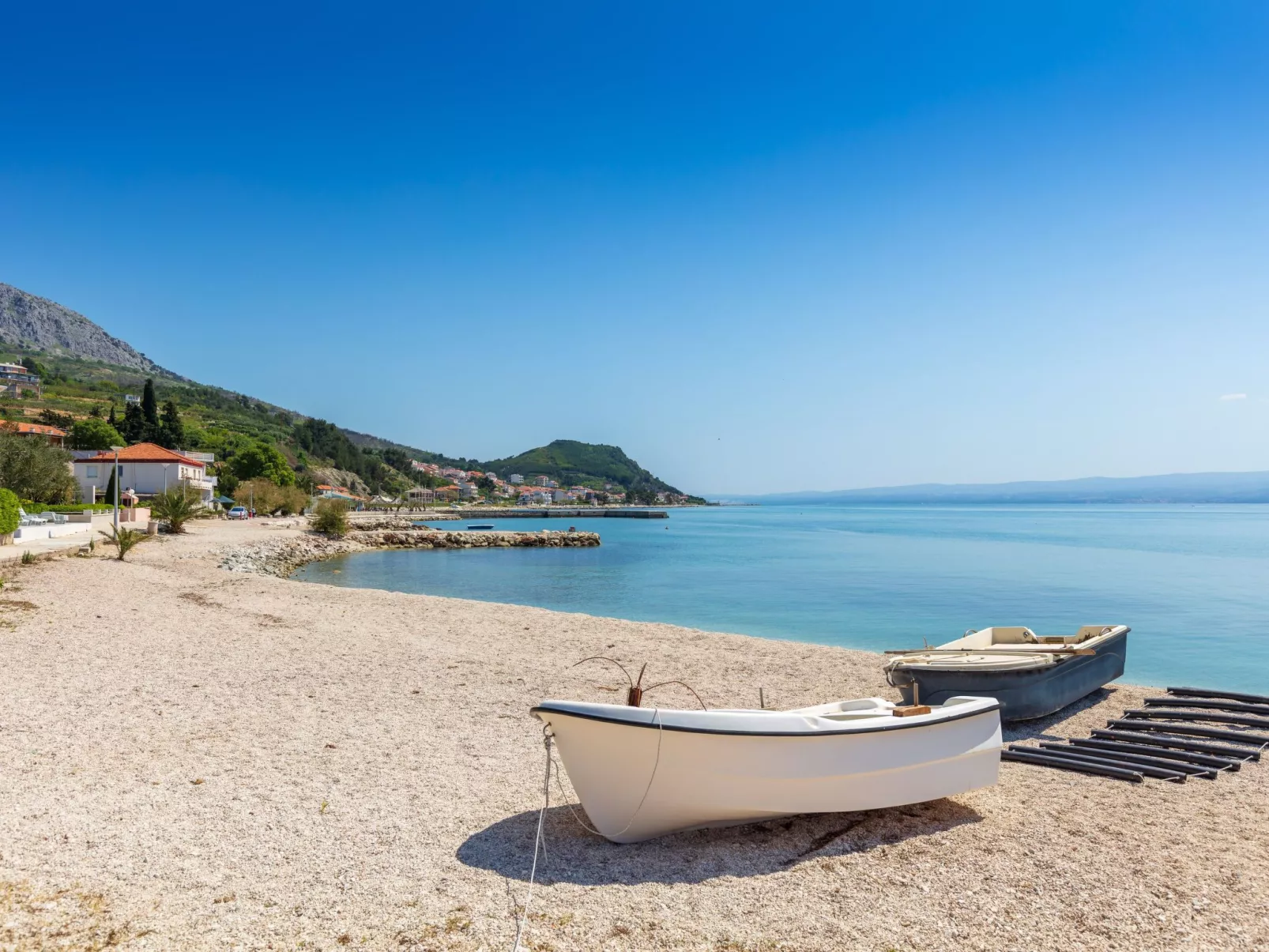 Maric mit Terrasse und Balkon