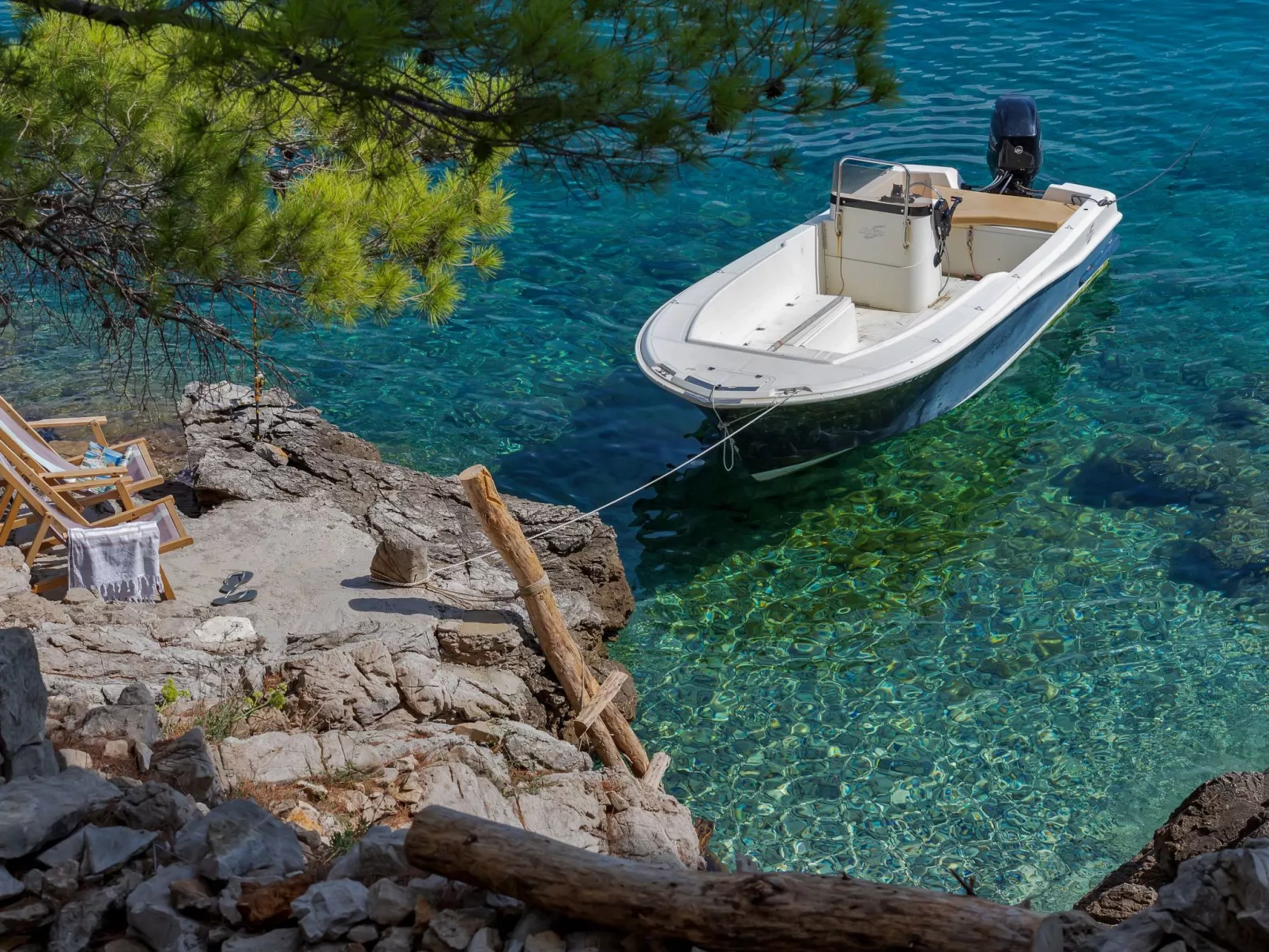 Haus in Općina Sućuraj mit Grill und Terrasse