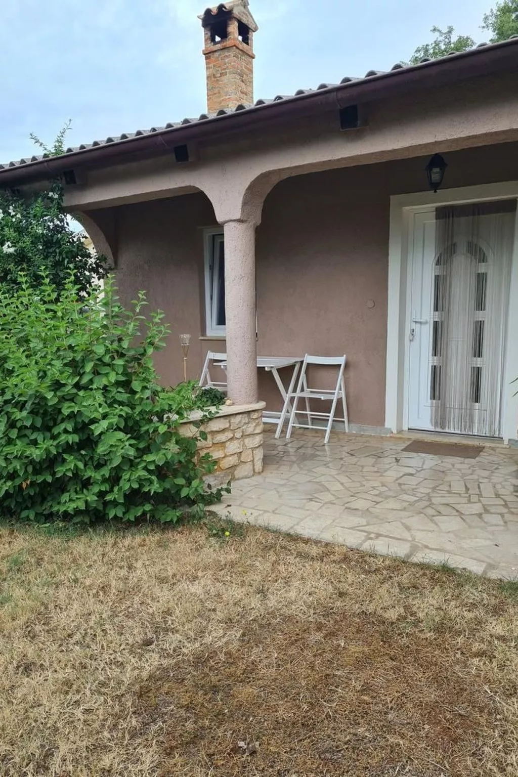 Wohnung "Eric" mit Garten, Grill und Terrasse-Buiten