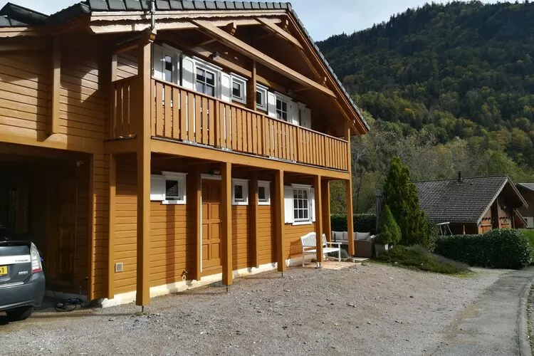 Chalet Le Passe-Temps-Buitenkant zomer