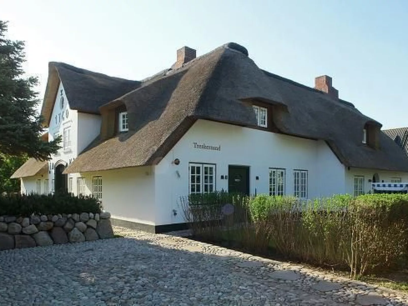 Luxuriöses Apartment in Reetdachhaus-Image-tags.info