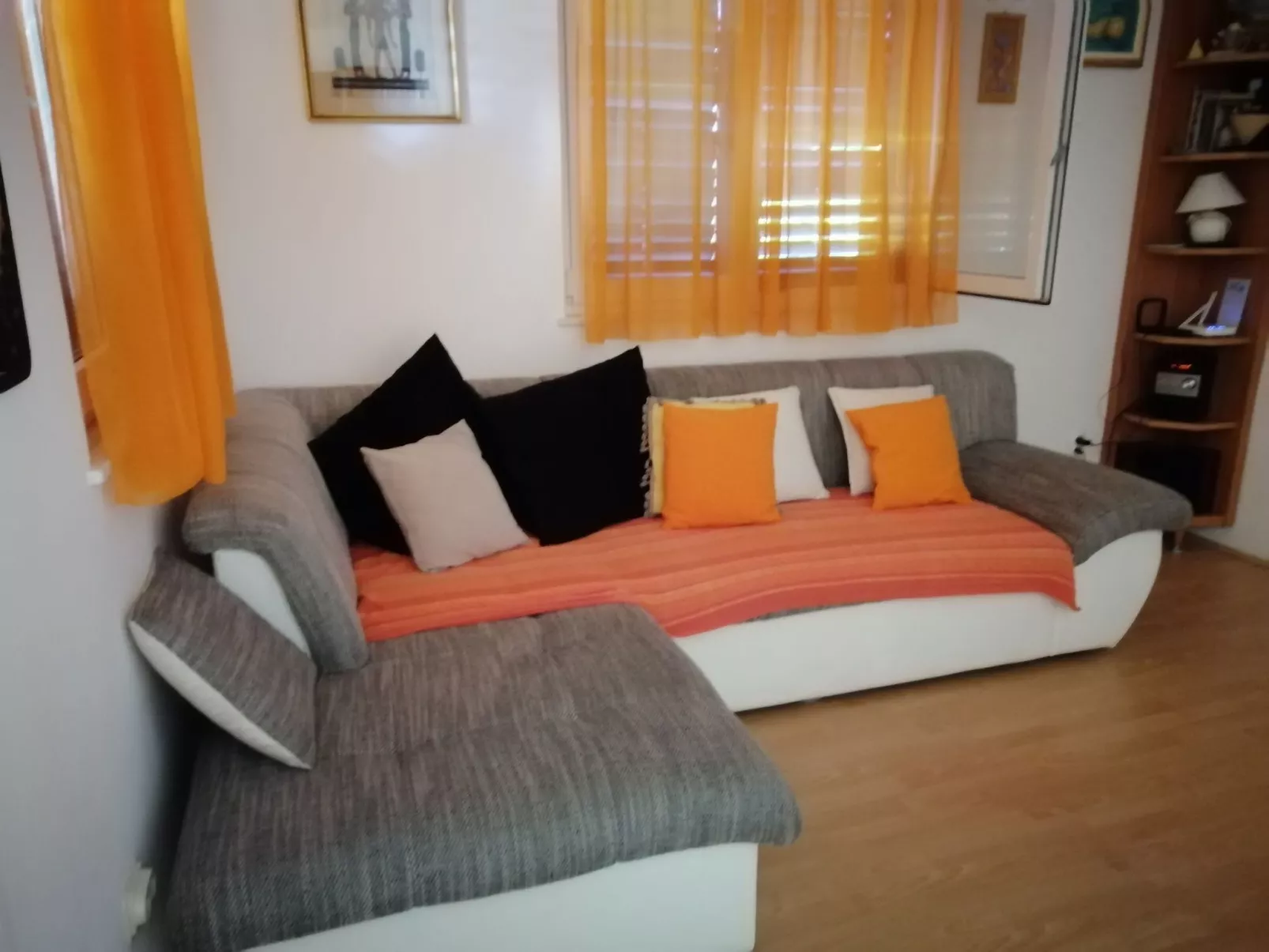 Für 4 Personen ca. 60 m&sup2; in Milna auf Brac, Adriaküste Kroatien (Kroatisch-Binnen