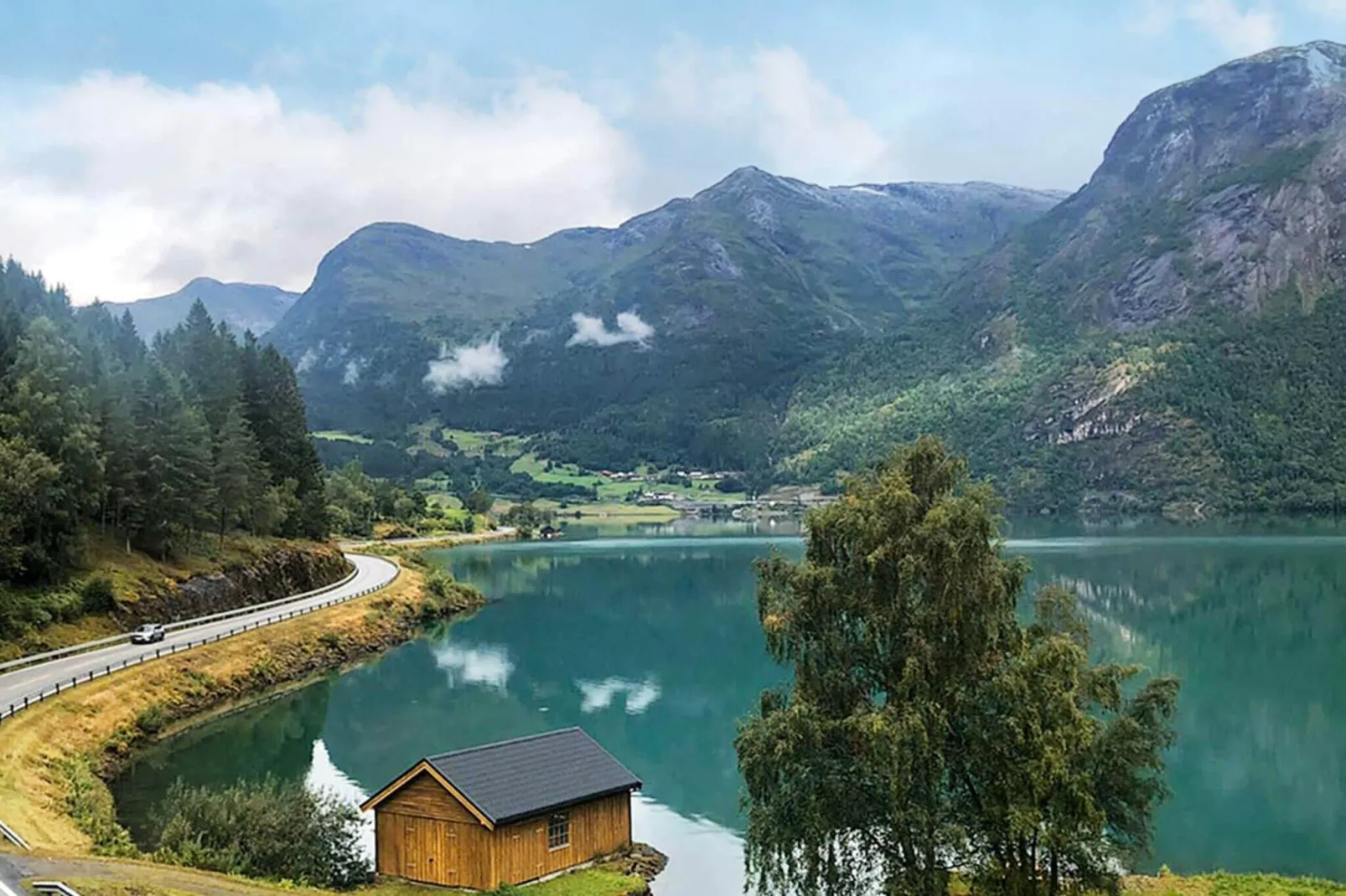 7 persoons vakantie huis in STRYN-By Traum-Waterzicht