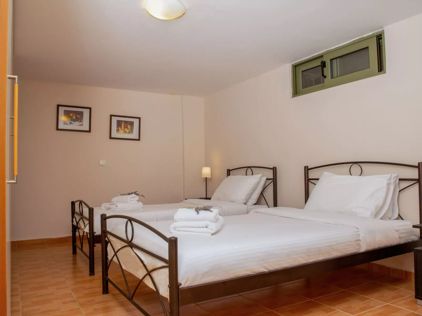 Haus in Nea Tirintha mit privatem Parkplatz-Binnen