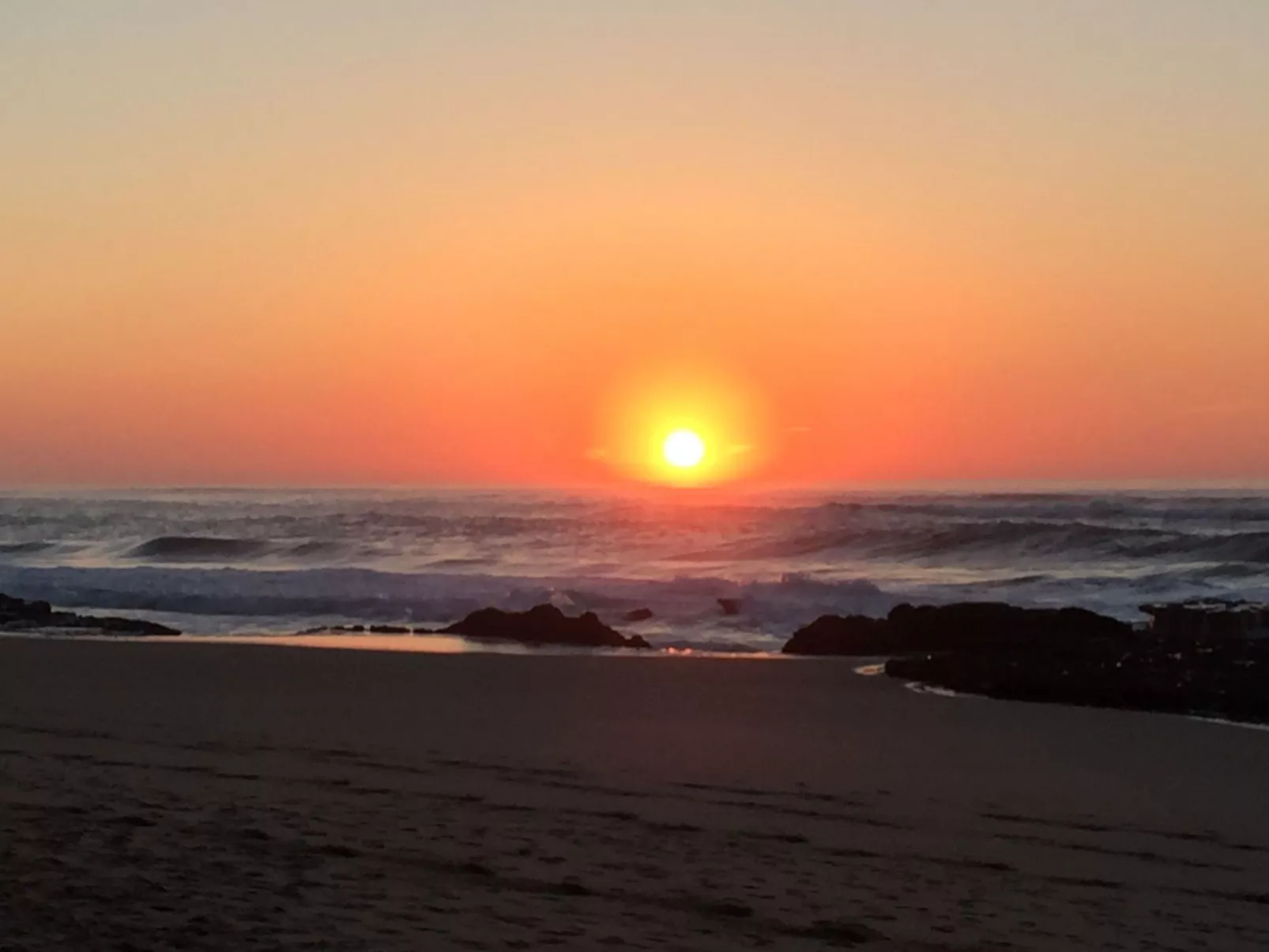 In Sesimbra mit Grill, Terrasse und Garten-Buiten