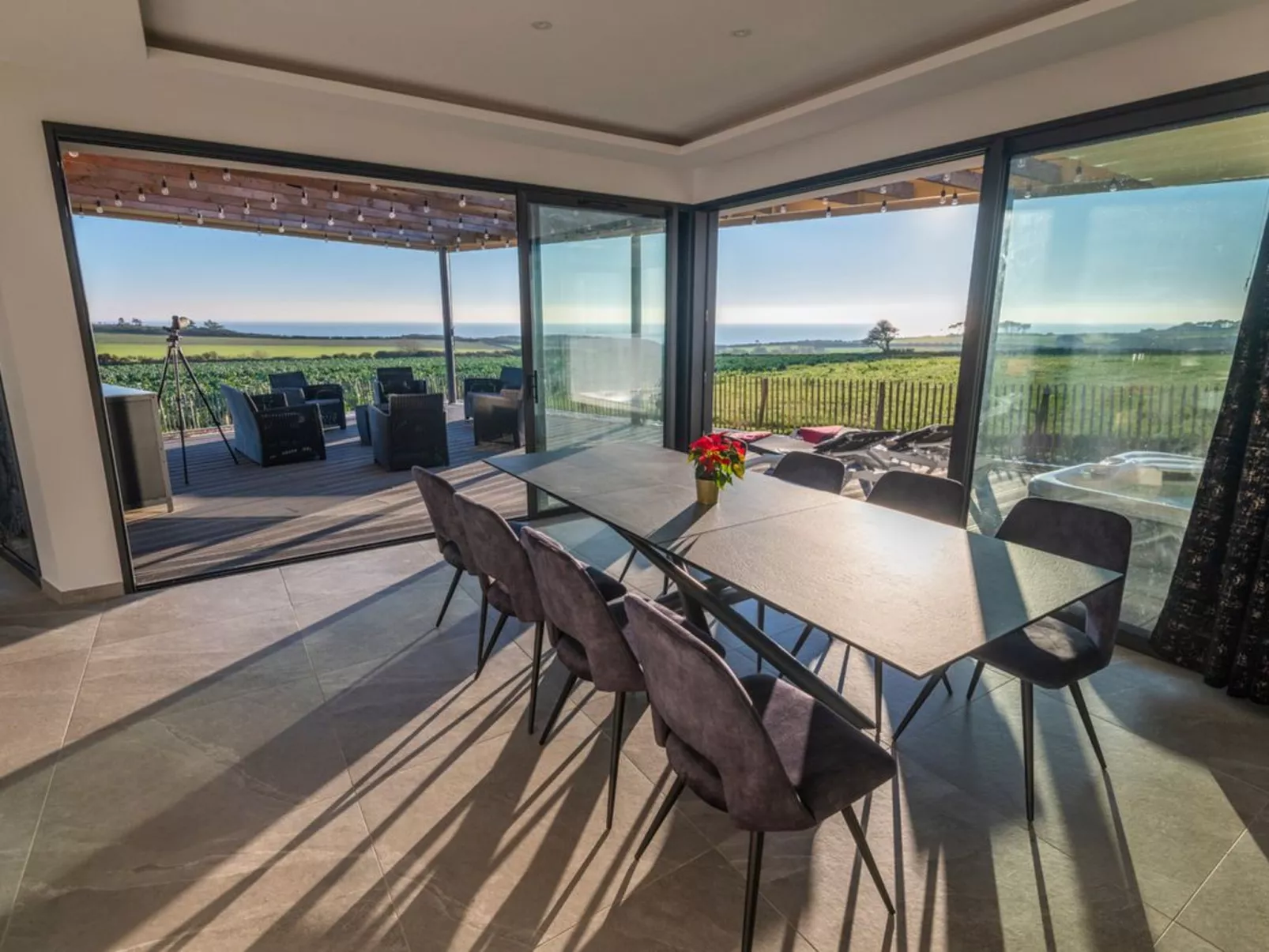 Villa mit Meerblick und privatem Spa - les gîtes de Fabie