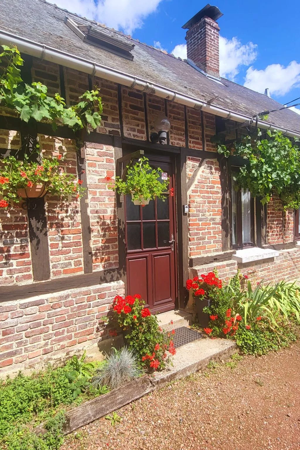 Charmantes Ferienhaus in idyllischem Dorf - Beau Village