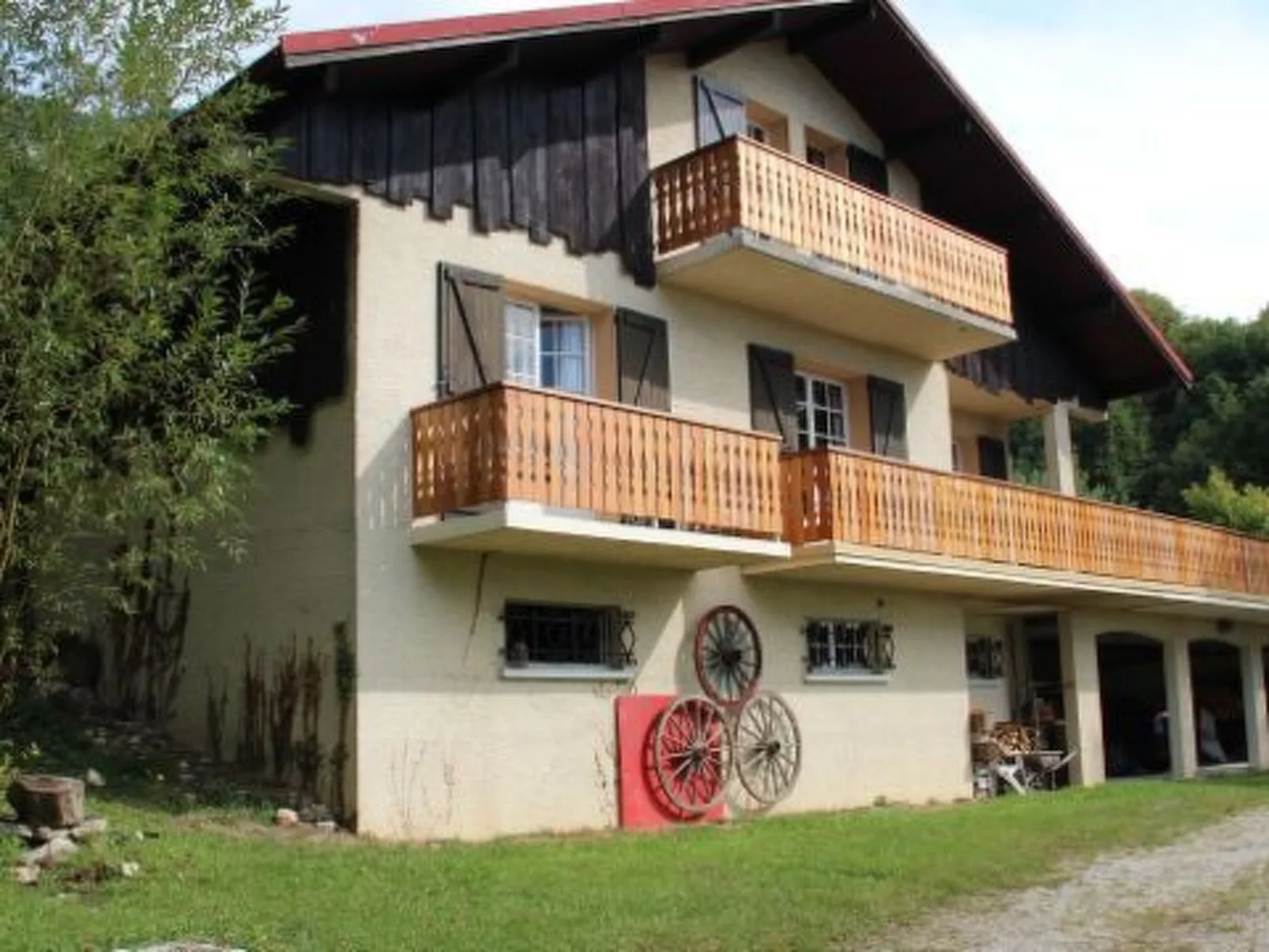 Für 6 Personen ca. 110 m&sup2; in Pugny-Chatenod, Auvergne-Rhône-Alpes (Savoyen