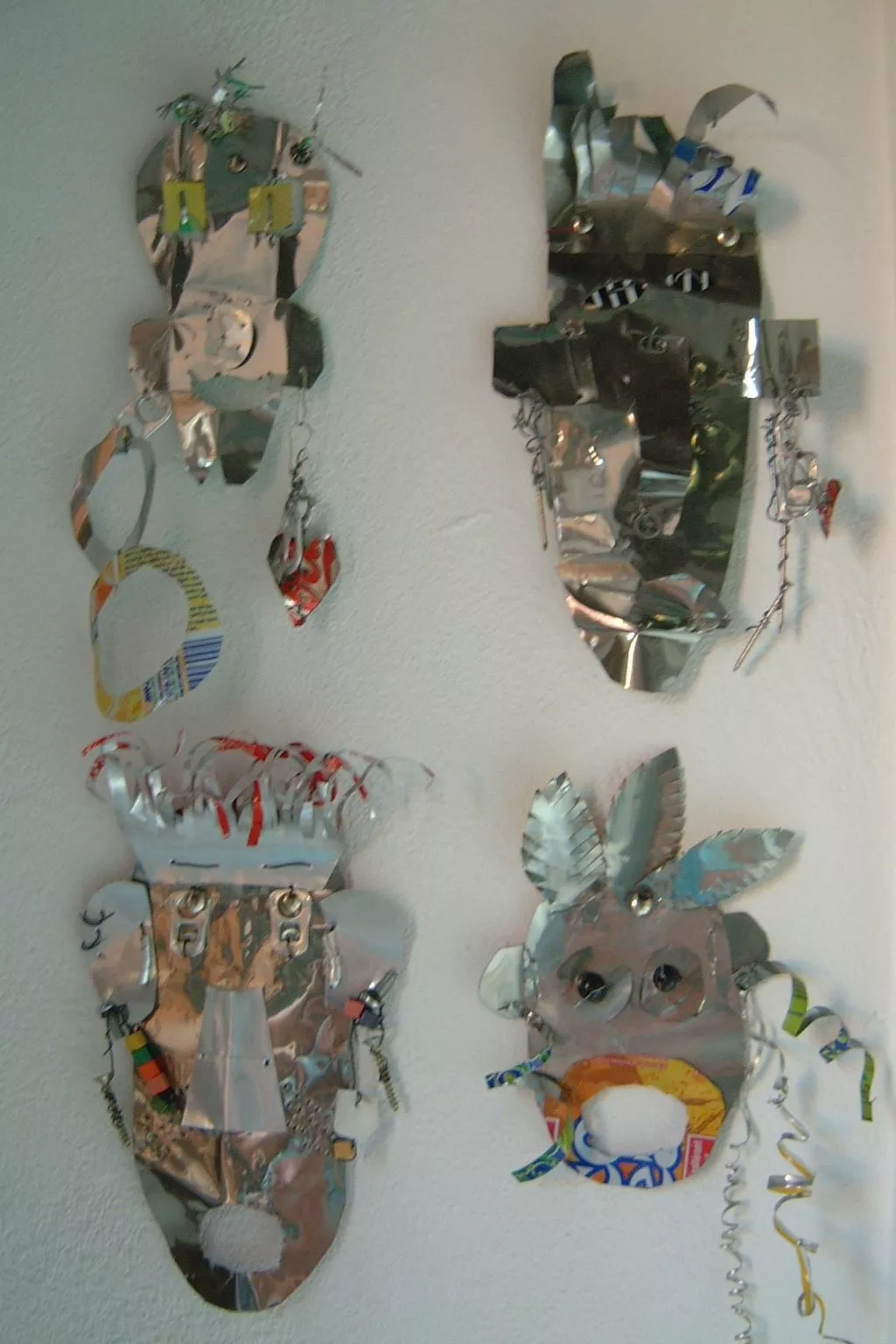 "Julia" mit Blick auf das Wasser-Image-tags.info