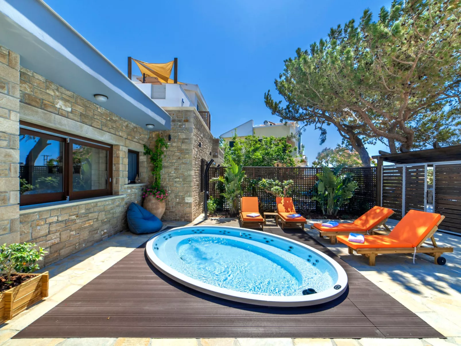 Lemonia für 6 Personen und 3 Kinder