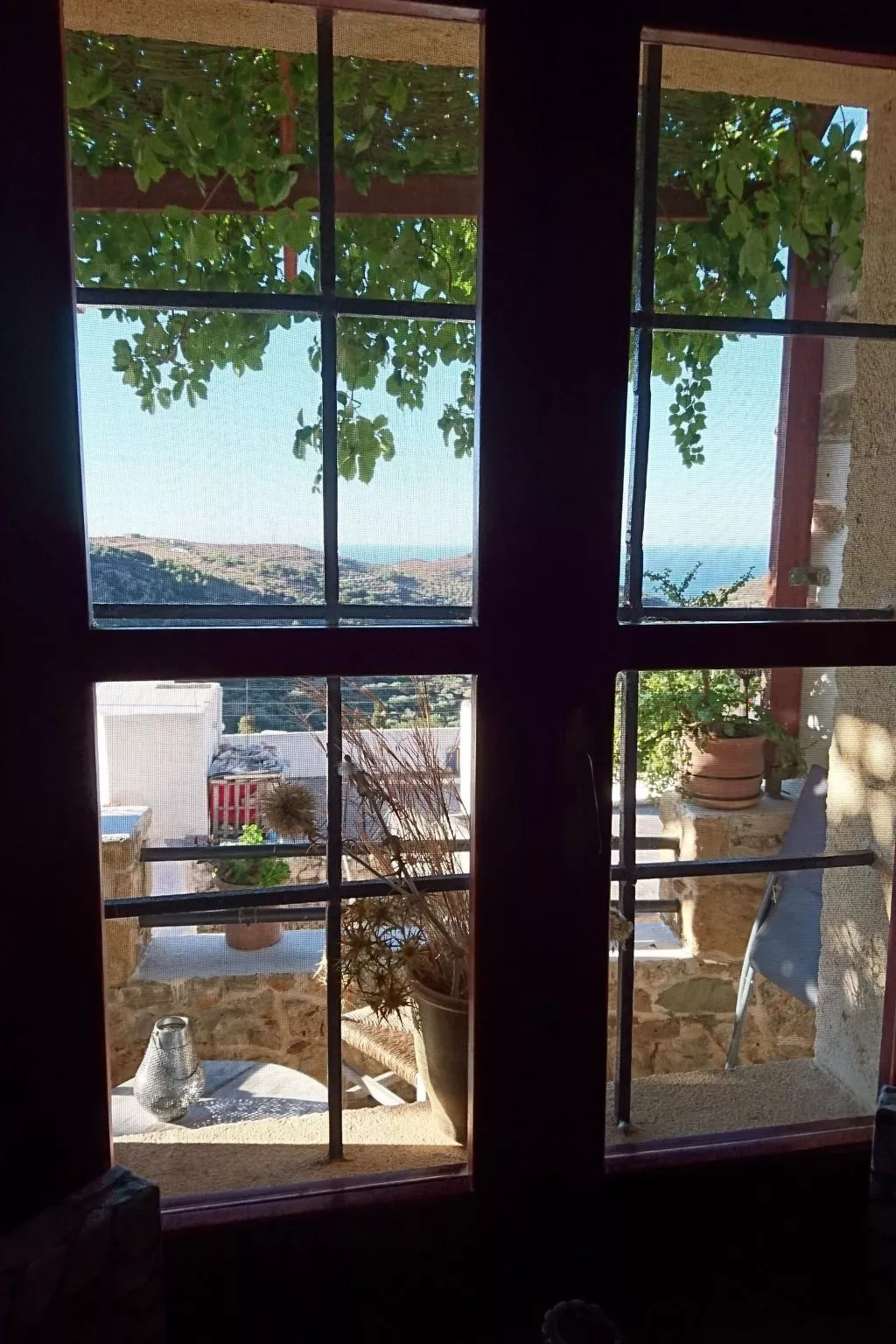 In Pefki mit Terrasse und Grill-Buiten