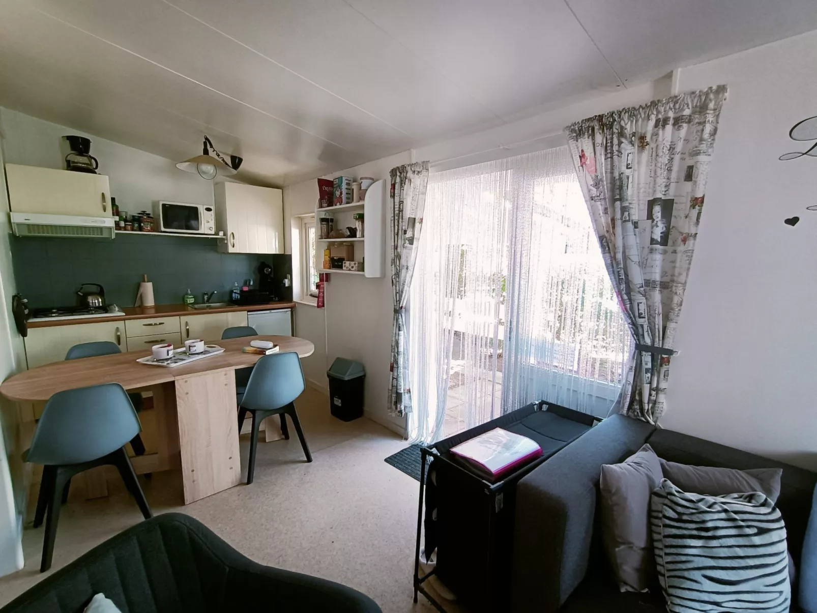 Chalet B10 Yemanisi in der Dordogne