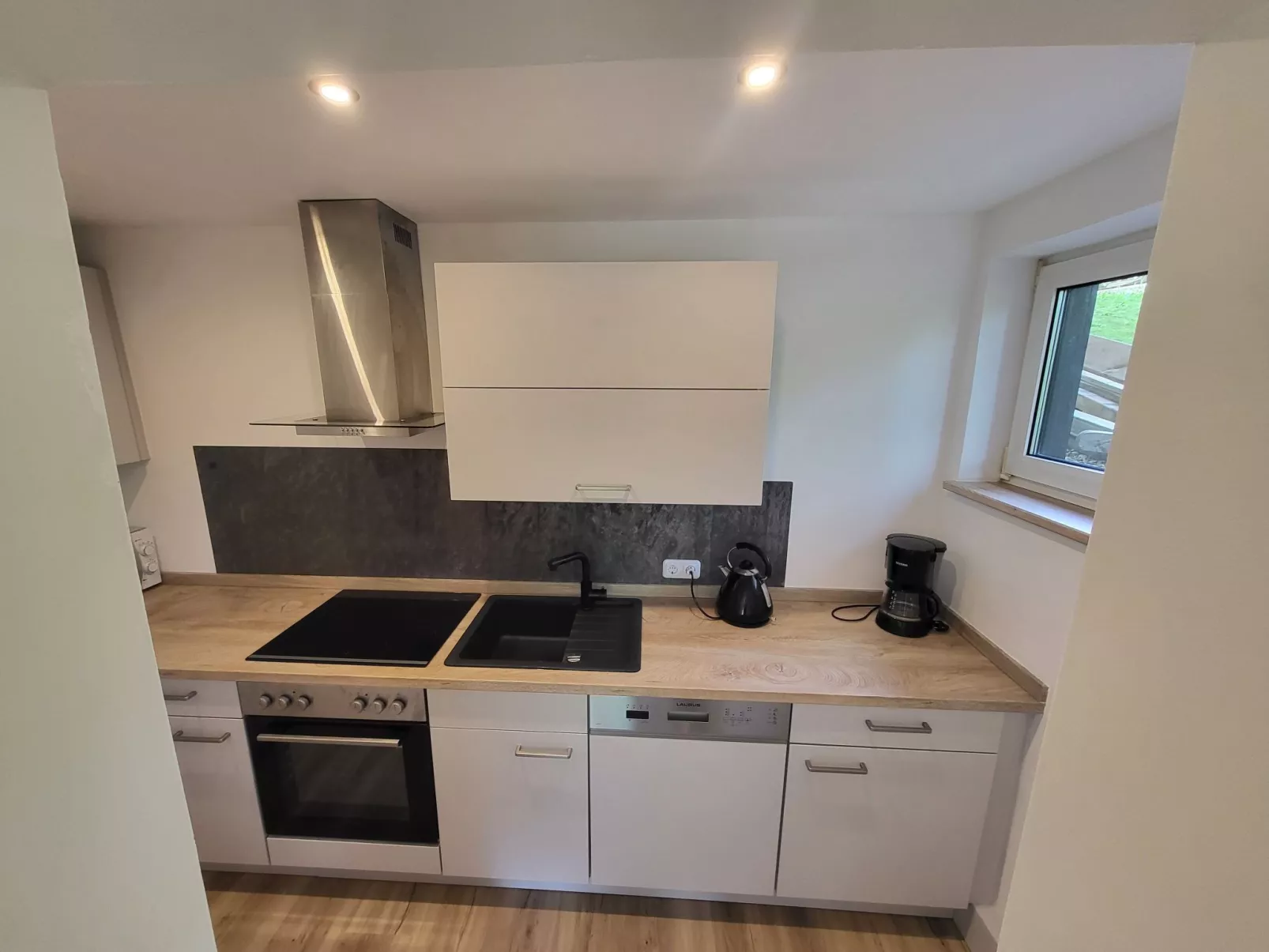 Souterrainwohnung für zwei Personen mit Bergblick