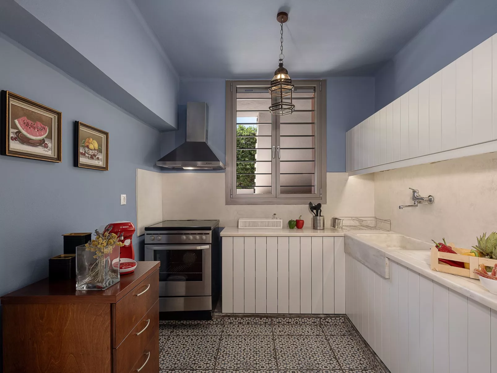 Am Strand mit Pool für eine oder zwei Familien-Binnen