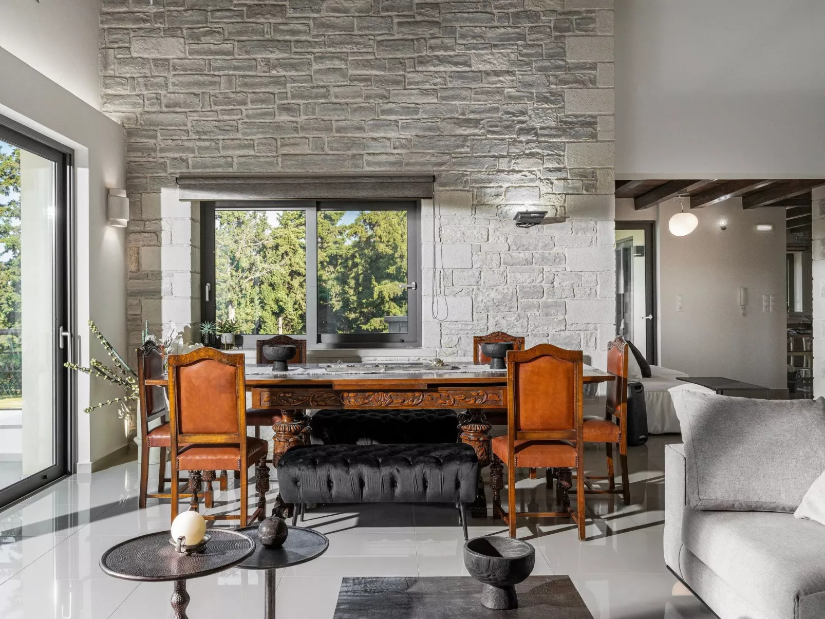 Kostenloses Frühstück, Pools, Kinderbereich, für 20 Gäste-Image-tags.info