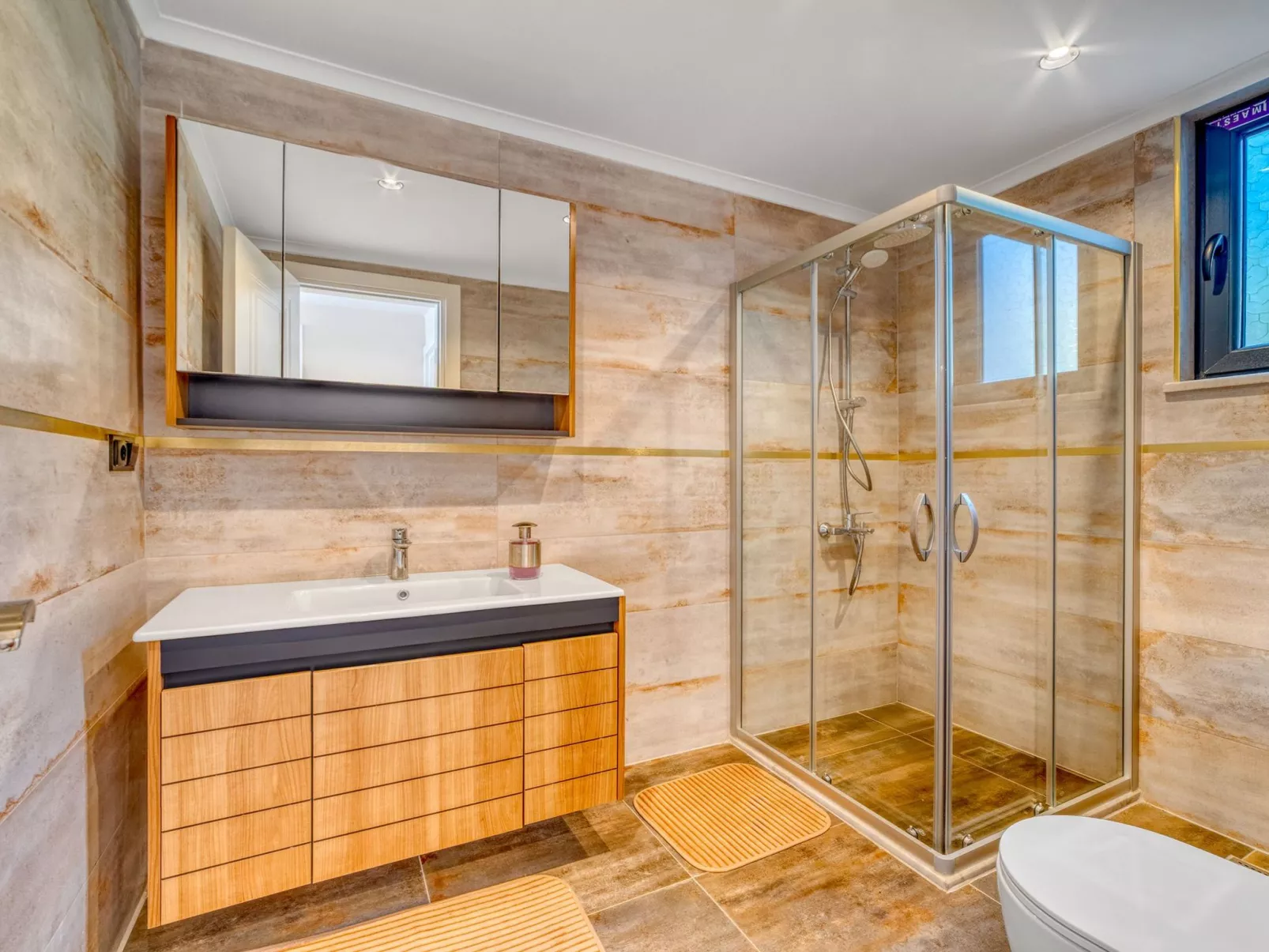 Luxuriöse Villa mit privatem Pool in Alanya-Image-tags.info