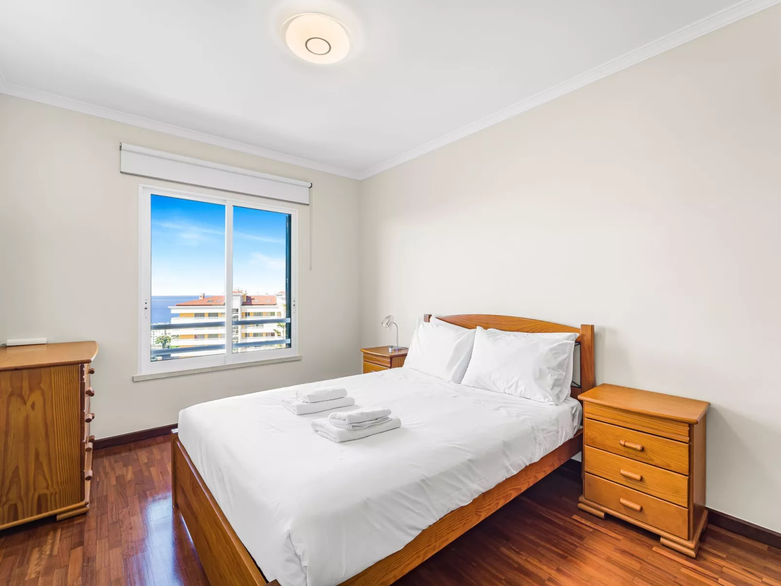 Tulipa Apartment Top-Image-tags.info