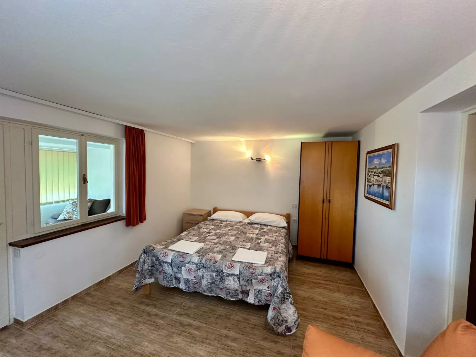 Apartment Car-Binnen