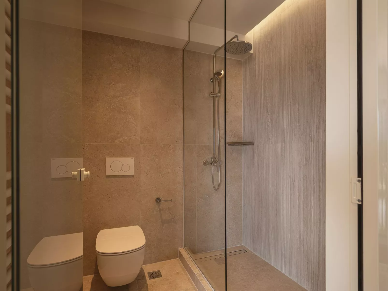 Villa Agali - ''Freier'' beheizter Pool, 70m zum Meer