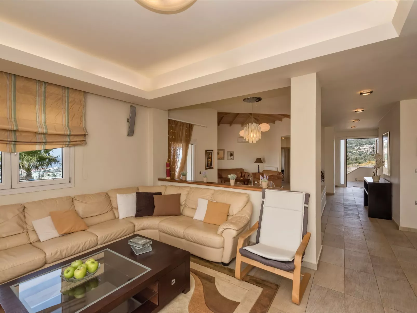 Karmilos Hill Villa - absolute Privatsphäre-Binnen