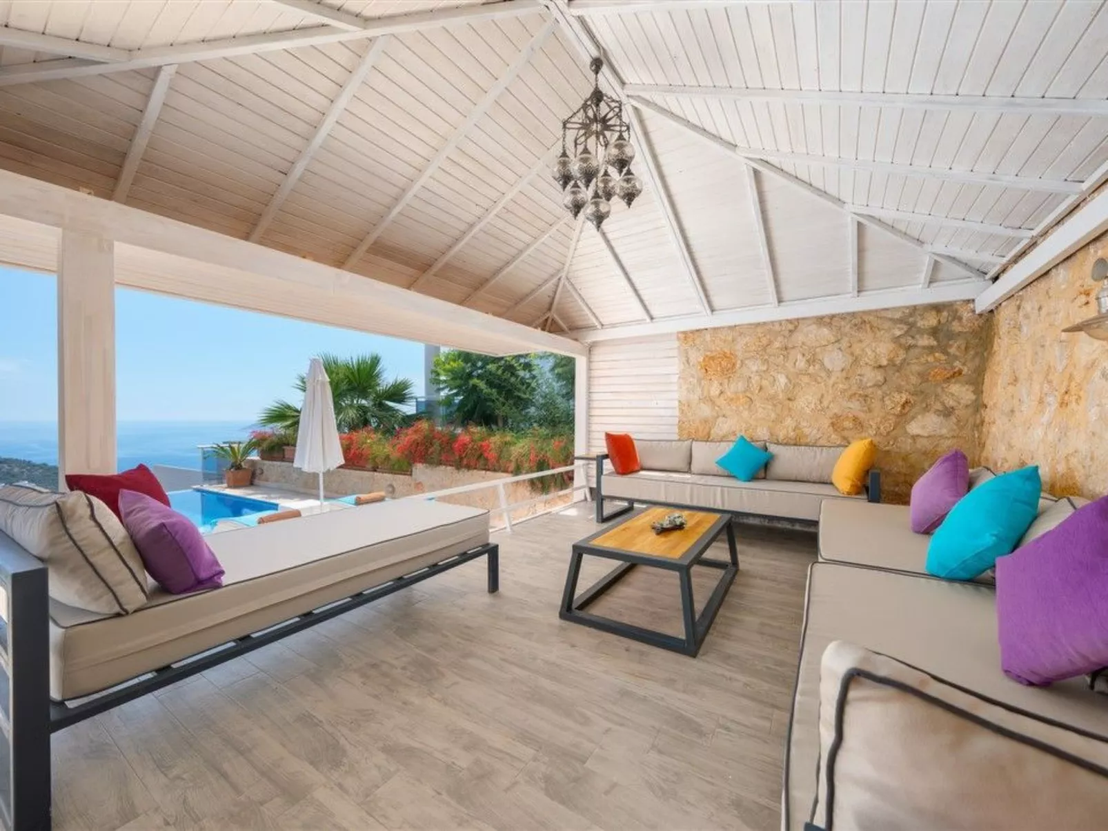 Villa Blueline mit Pool und Meerblick, im Zentrum