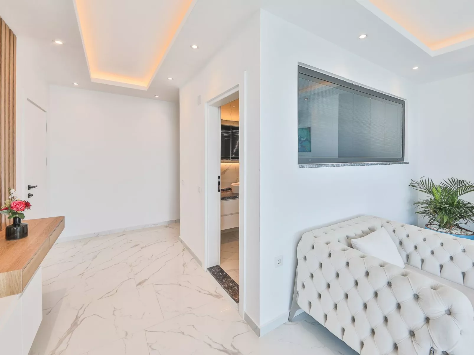 Moderne Luxusvilla in Kalkan mit Meerblick