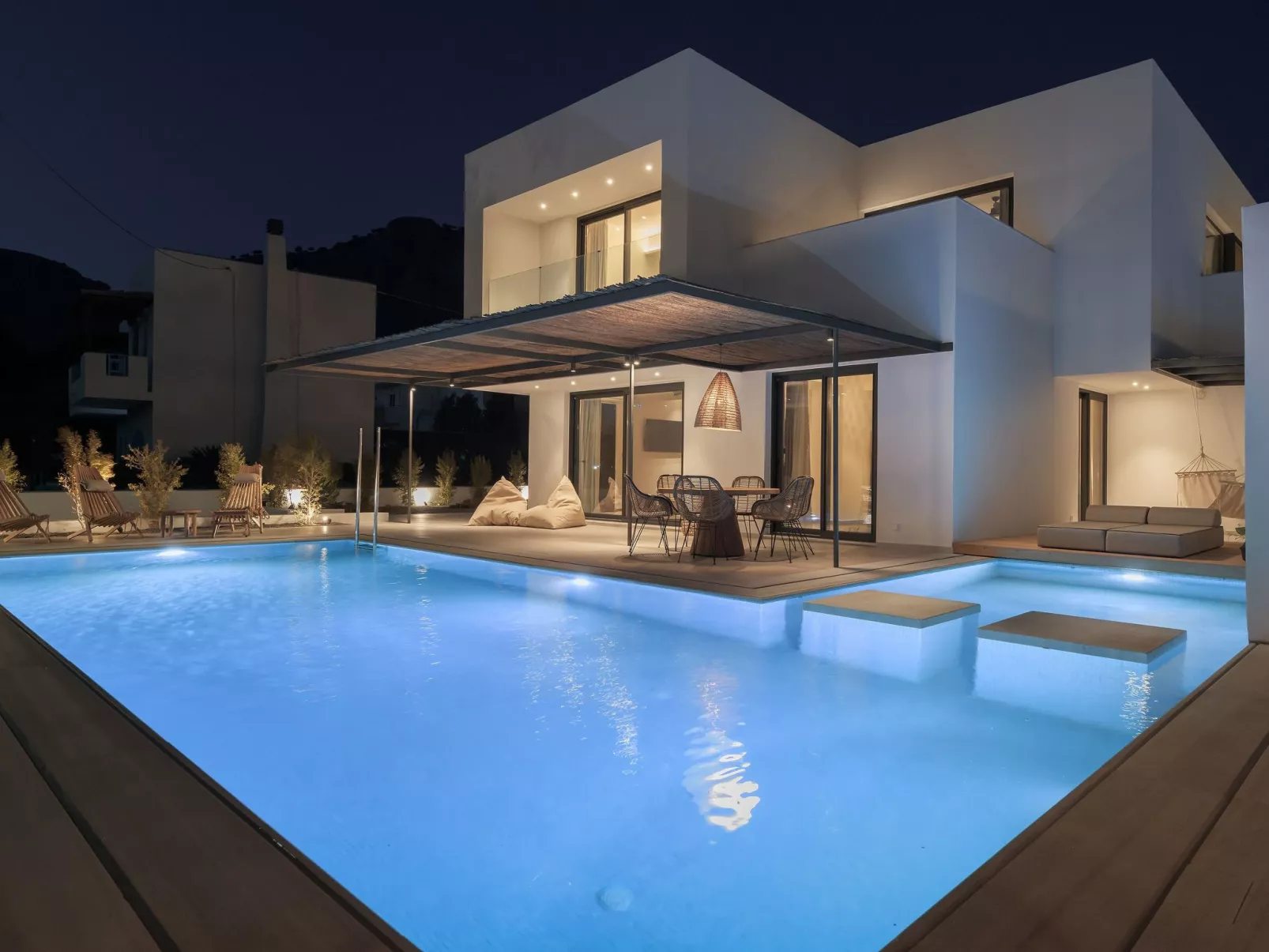 Ferienvilla Adam mit Pool-Binnen