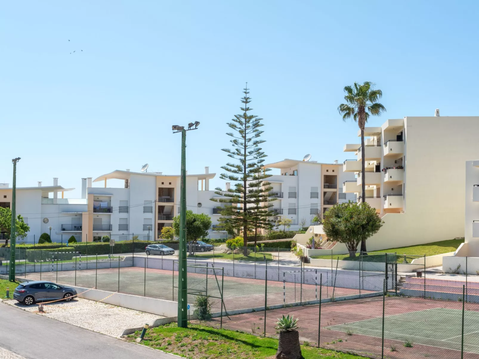 Studio-Apartment "Jardim" mit Gemeinschaftspool-Image-tags.info