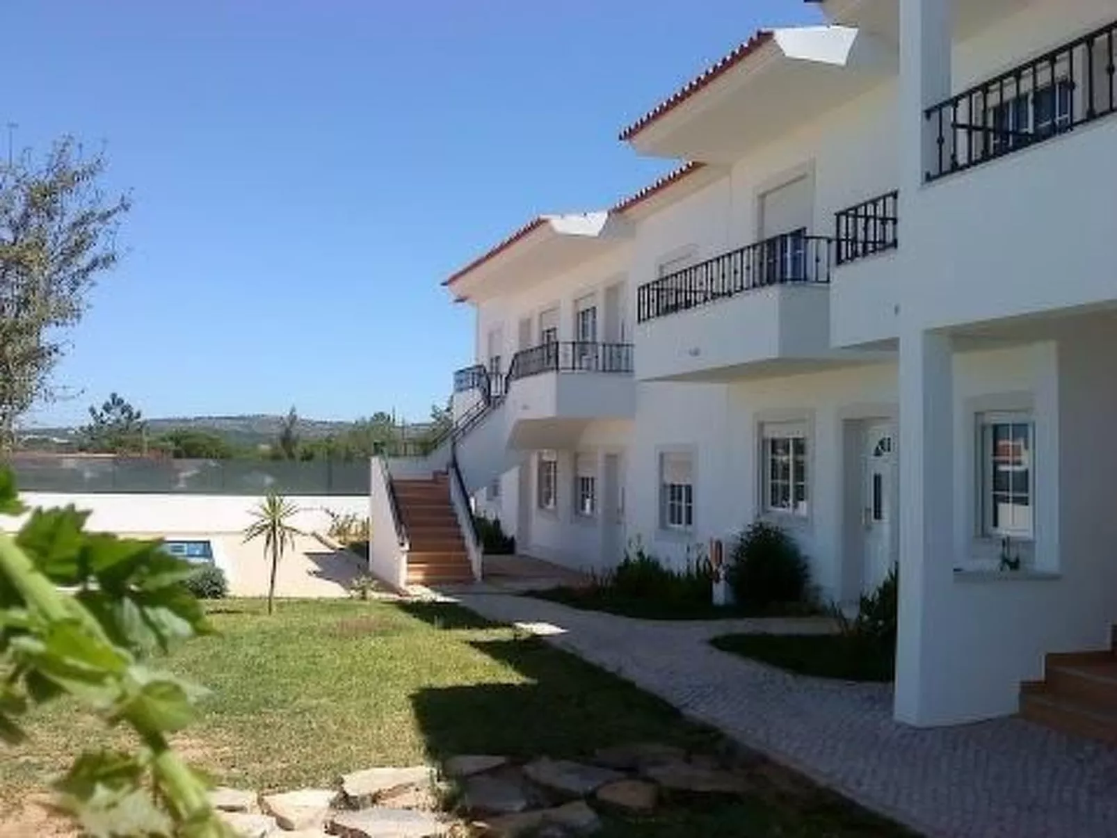 Wohnung mit Balkon-Image-tags.info