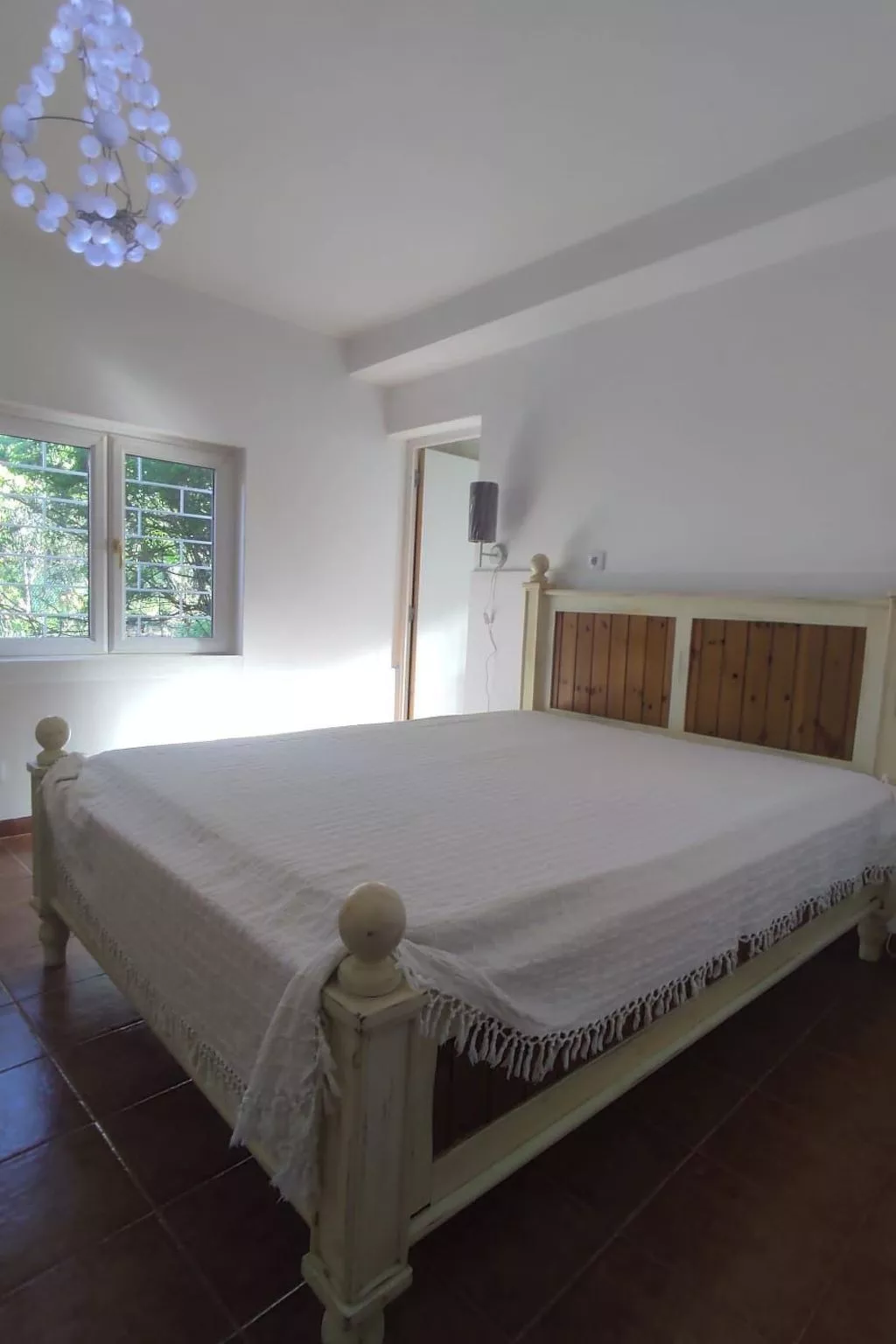 Mit Pool und 5 Schlafzimmern für 10 Personen.-Binnen