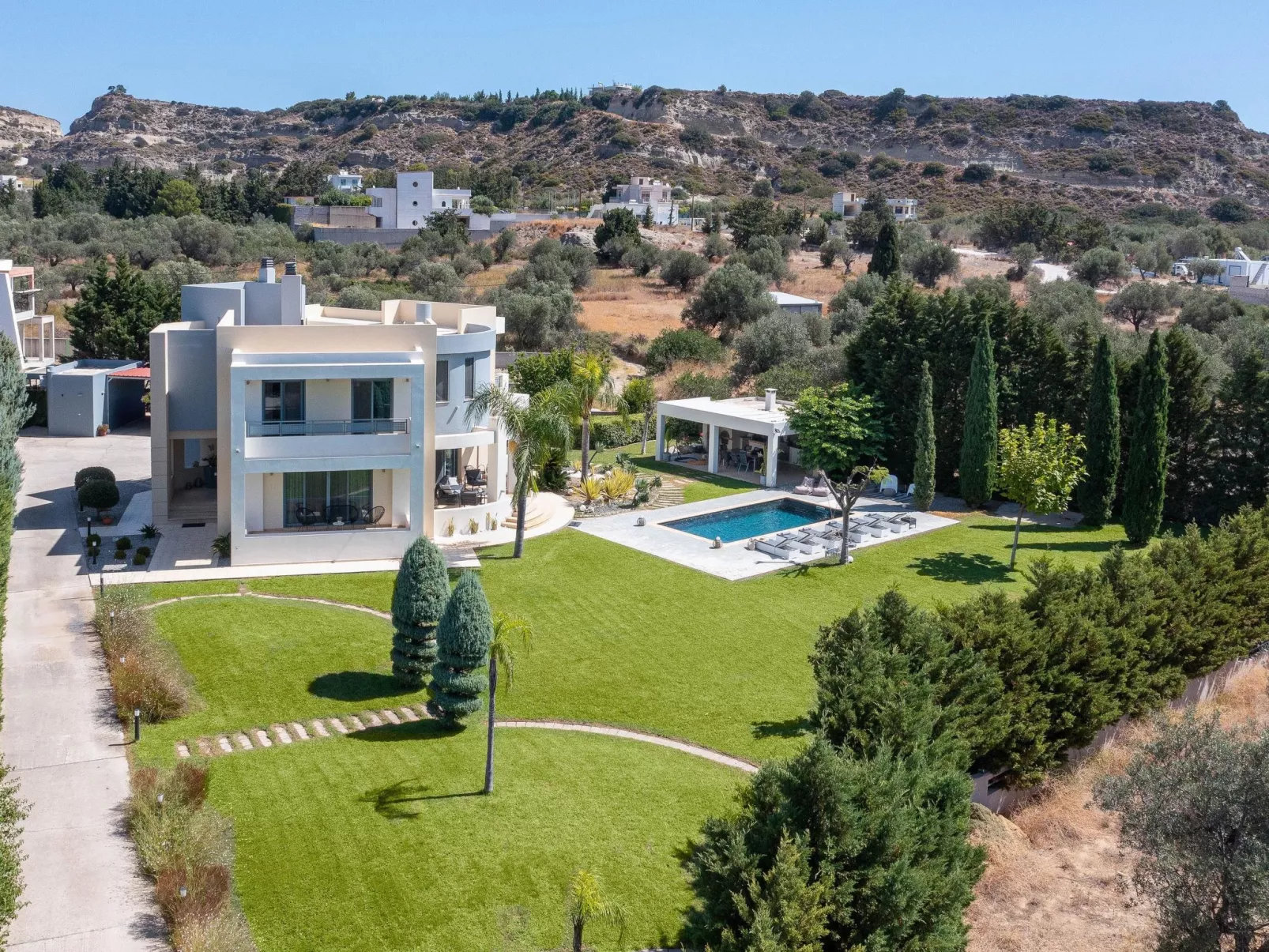 Villa Rapha Maris mit Pool für 10 Personen-Buiten