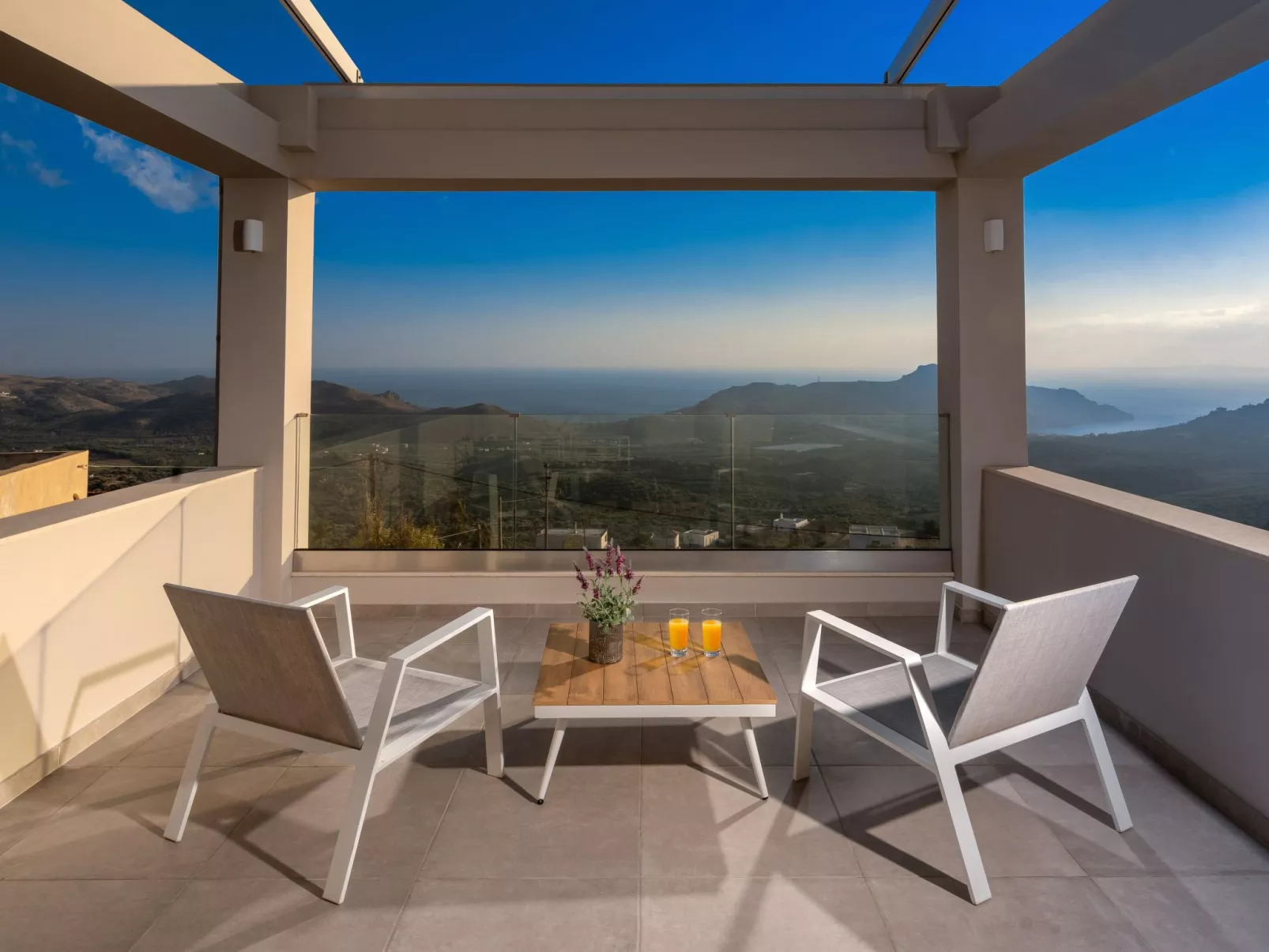 Villa Privater Pool Jacuzzi BBQ Kinderbereich-Buiten