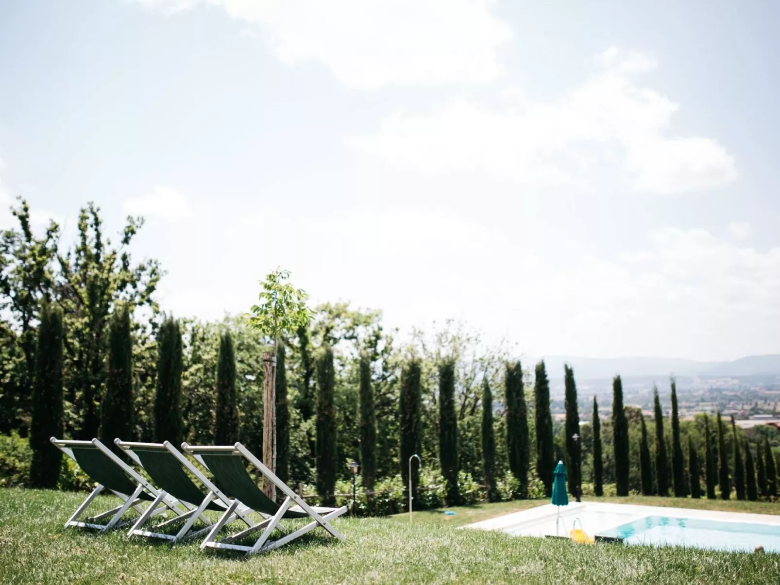 Villa Cantone mit beheiztem Pool-Buiten