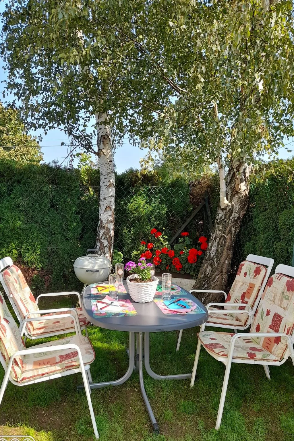 Vicky's House-Buiten