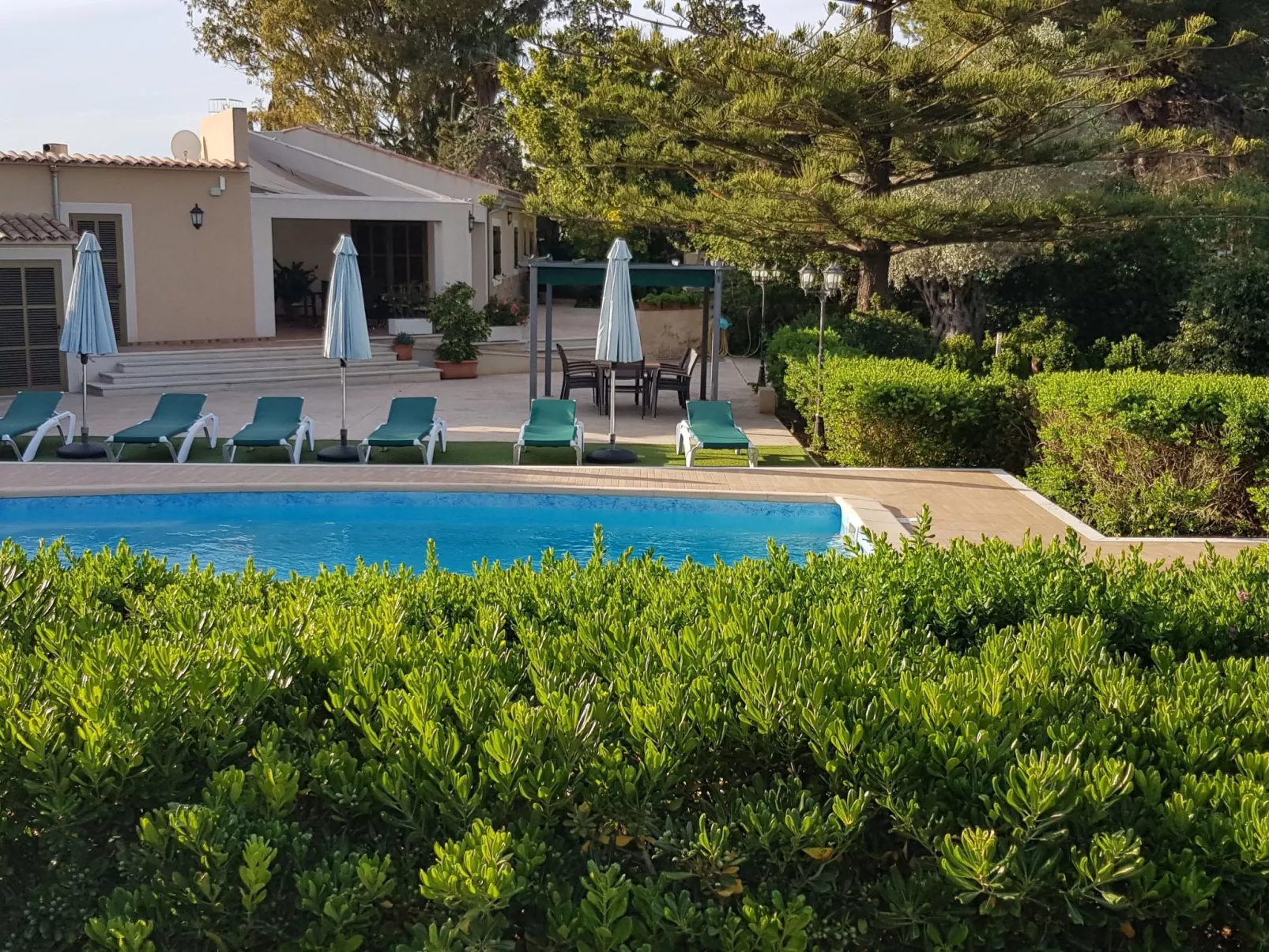 Schöne Villa in Cala Millor, Cala Bona-Buiten