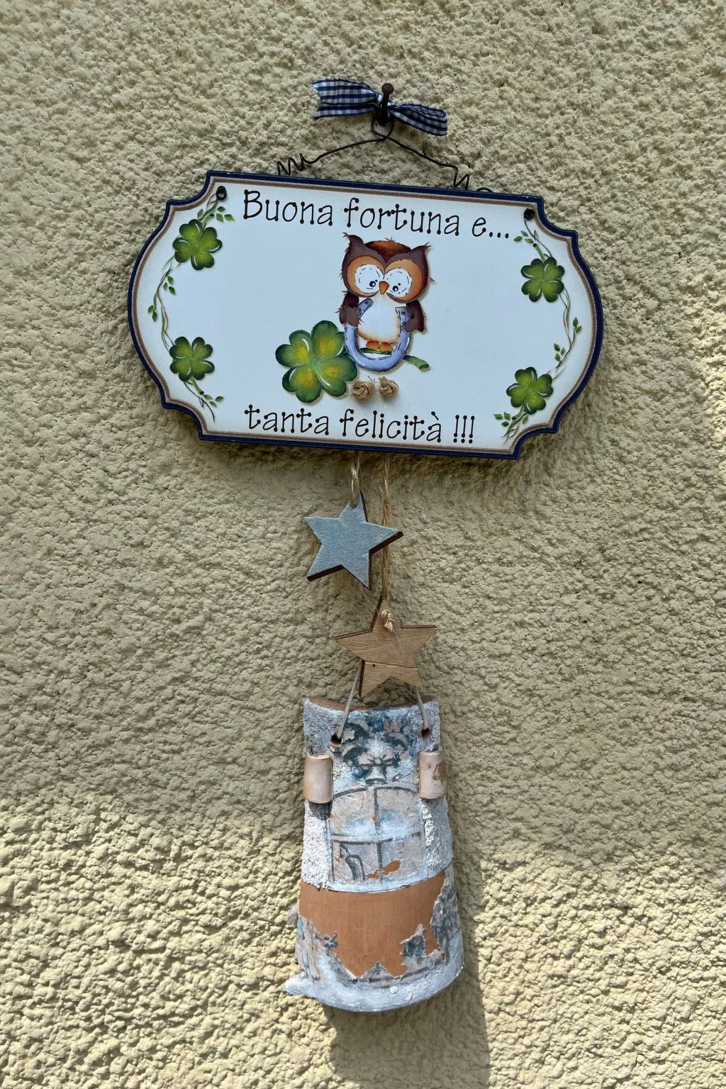 Typisches Bauernhaus mit holzbefeuertem Kamin