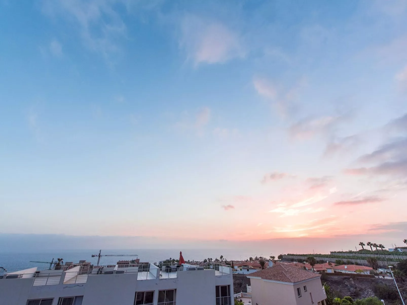 Villa Naranja mit beheiztem Pool und Meerblick