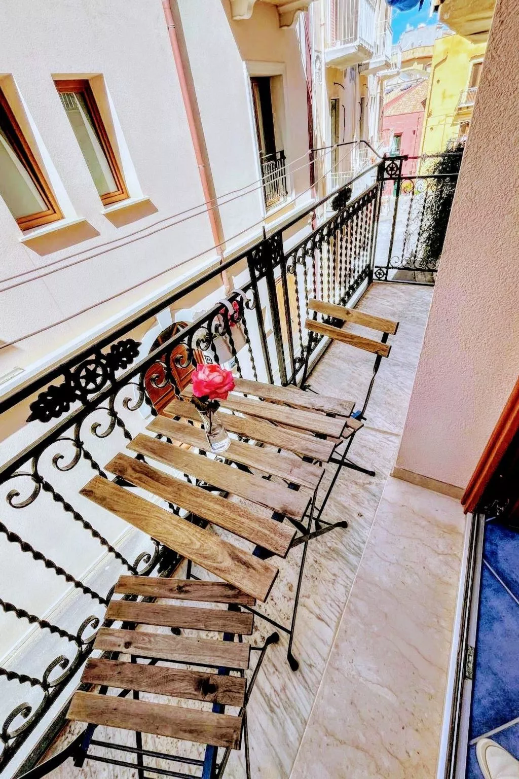 Oikos Design-Ferienwohnung mit Aussicht