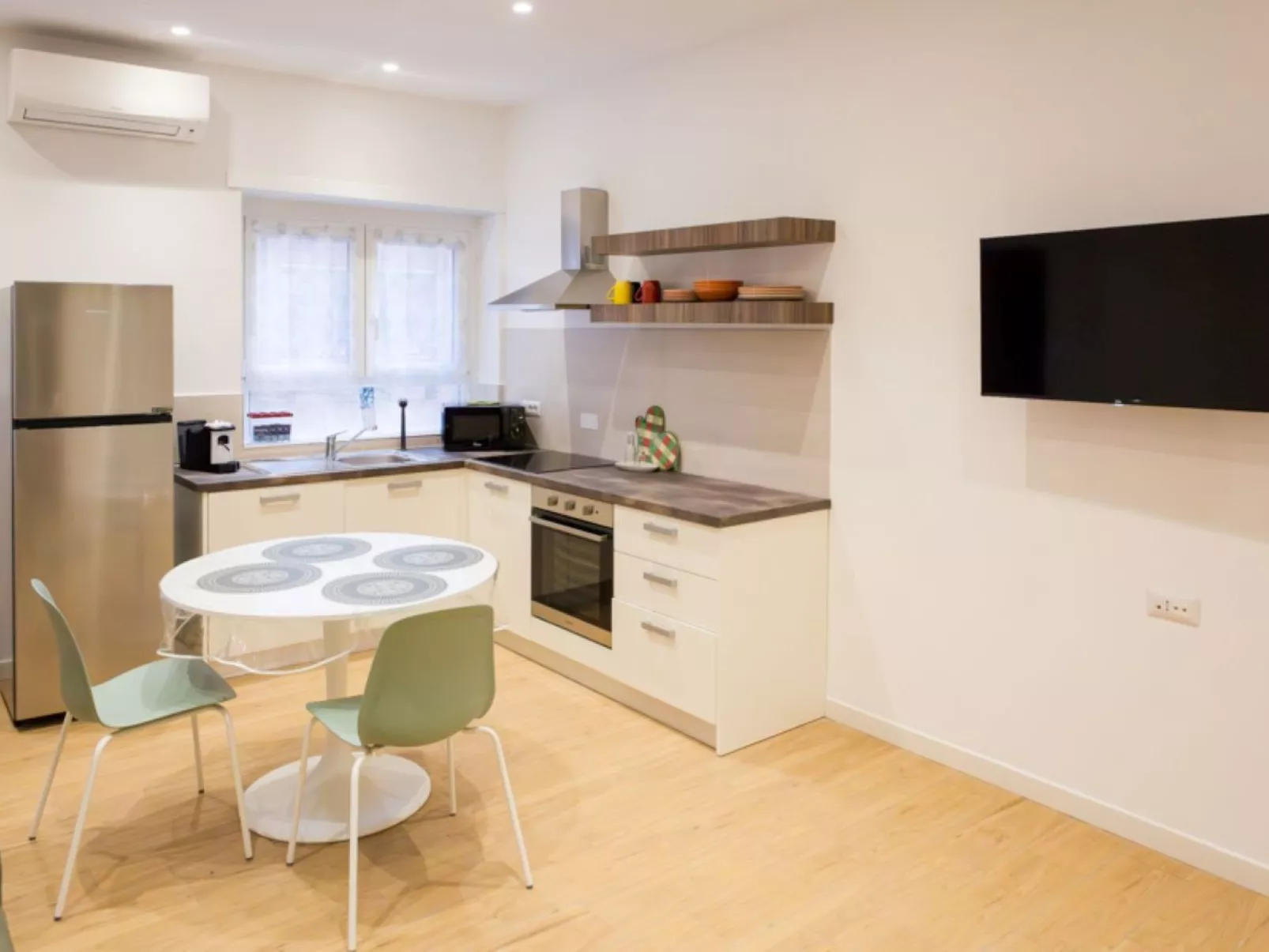 ZimmerWohnung - Casa A