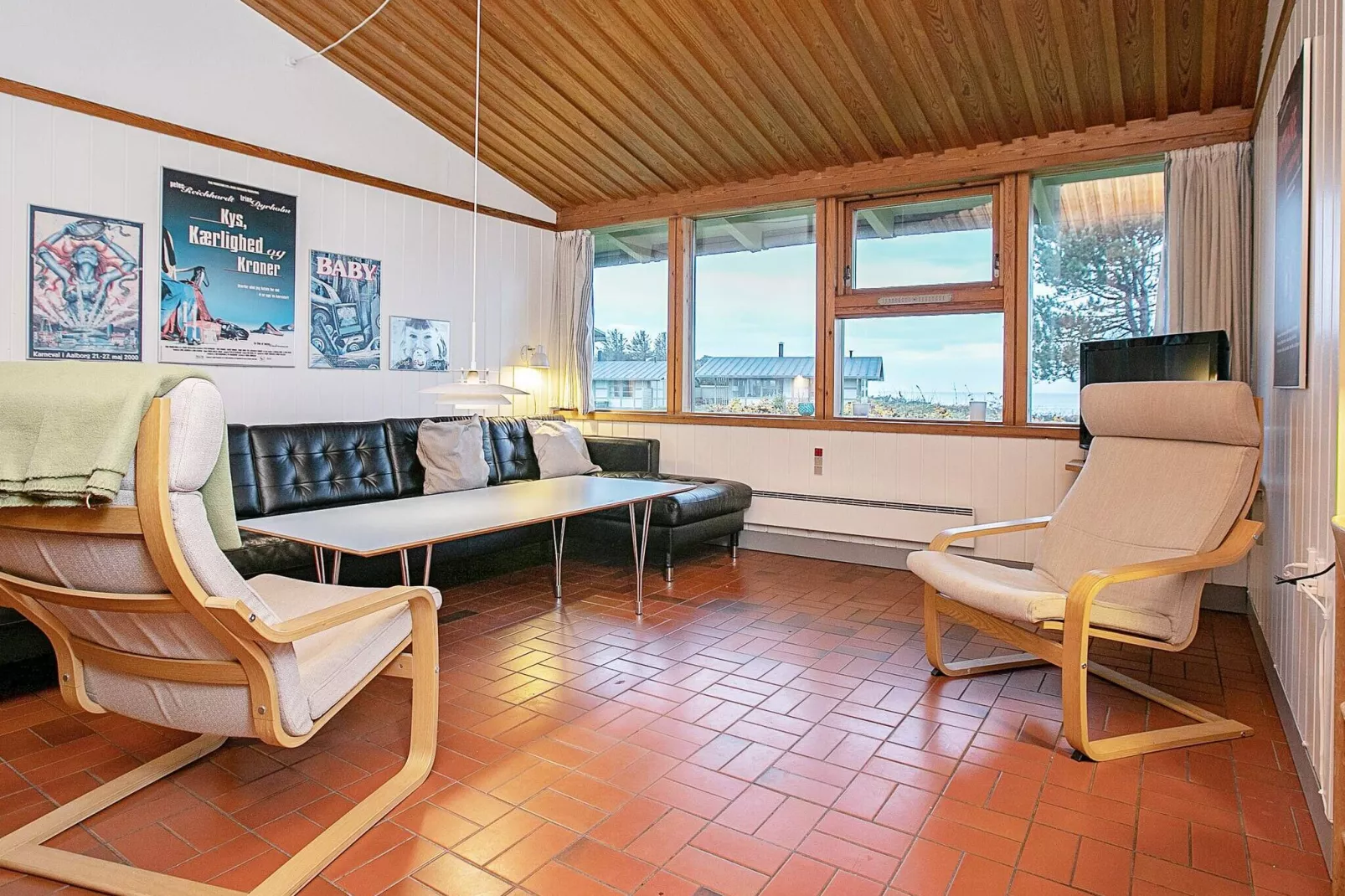 3 room,w/seaview-Binnen